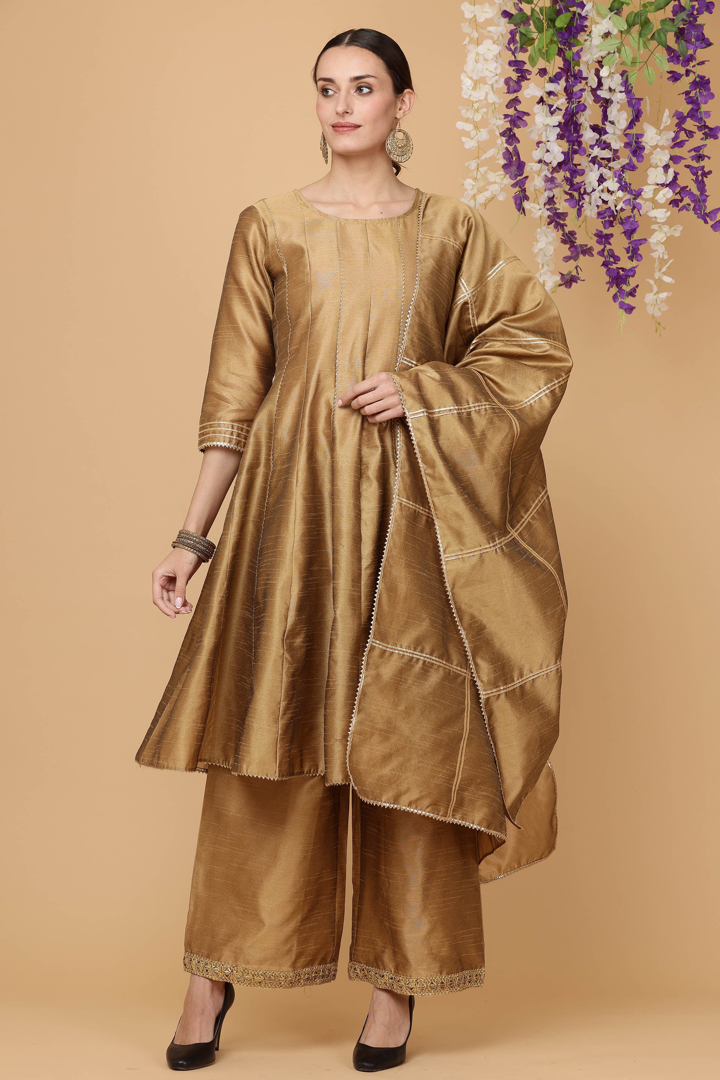Kaanchie Nanggia Dark beige kalidar kurta pallazo with dupatta