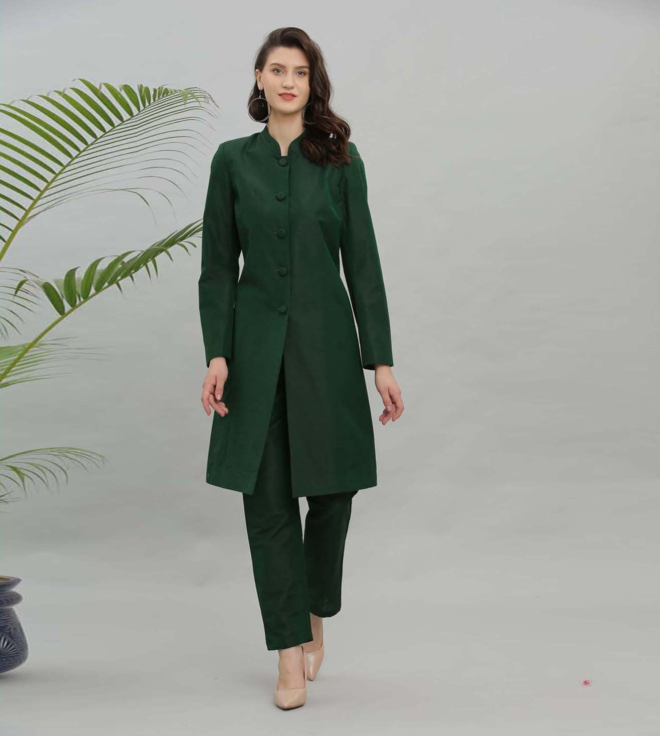 Kaanchie Nanggia Green Solid Jacket Kurta And Pant - (Set of 2)