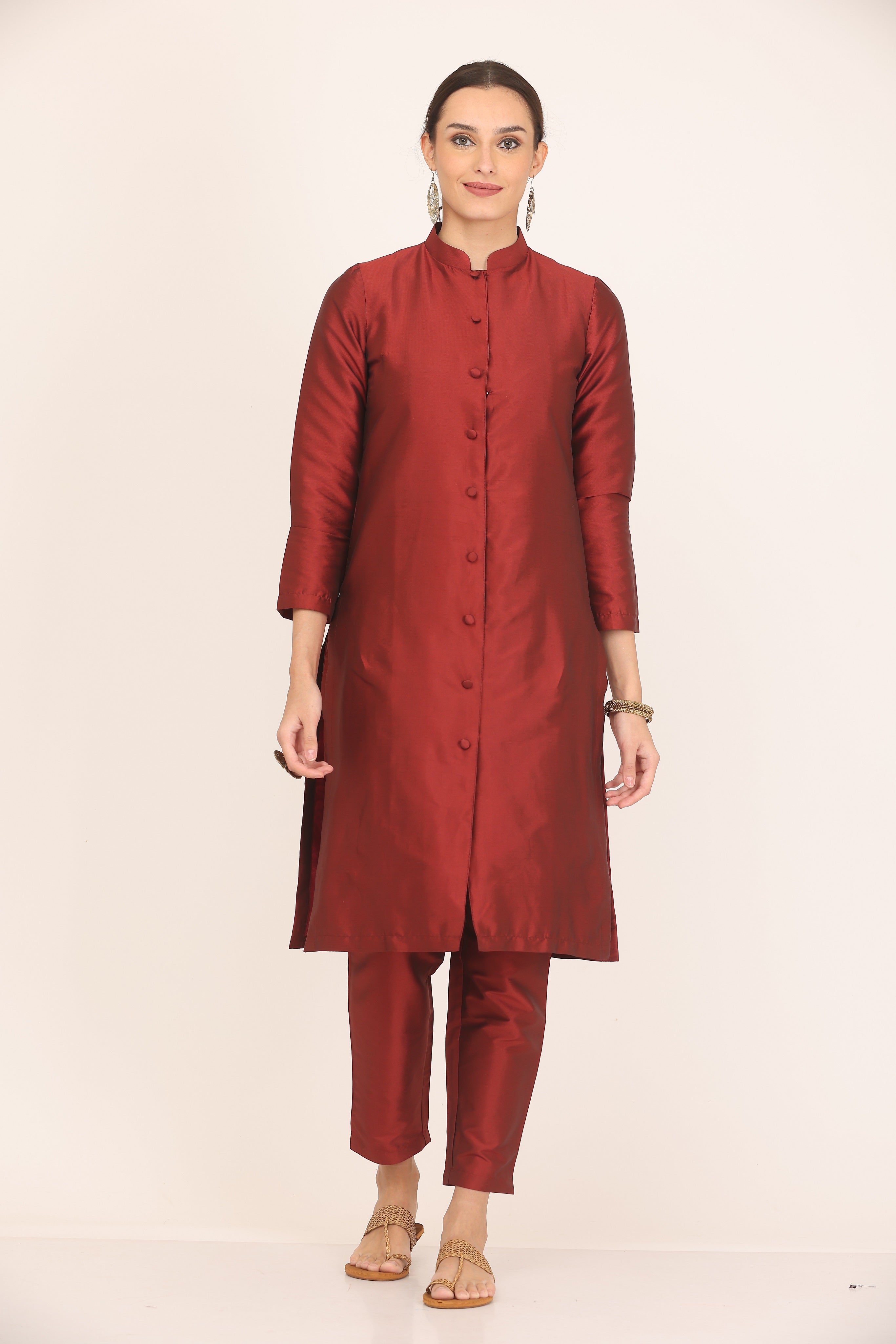 Kaanchie Nanggia Maroon Taffeta Kurta with Pant (Set of 2)