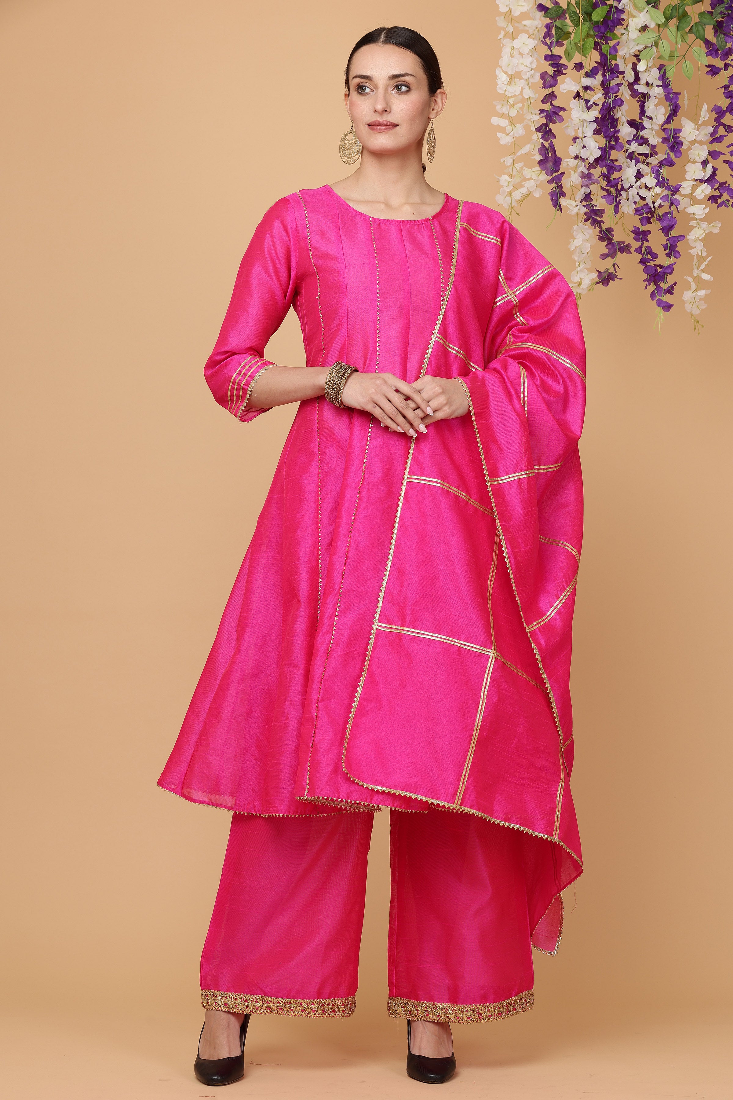 Kaanchie Nanggia Pink kalidar kurta pallazo with dupatta