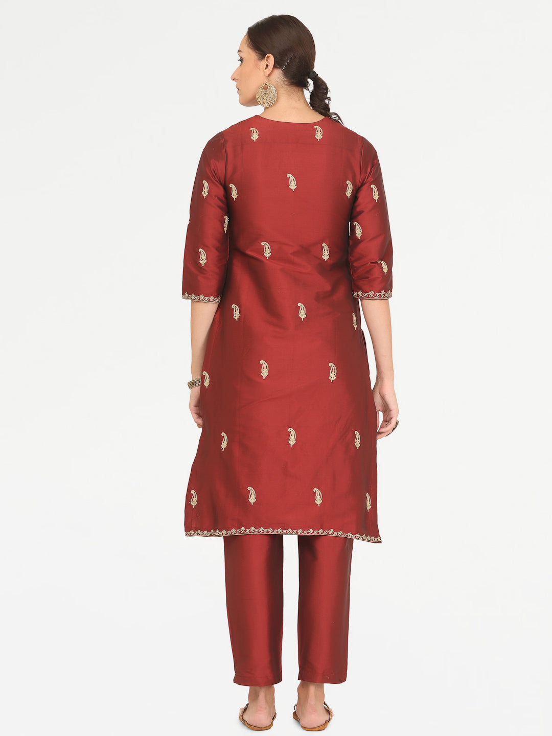 Kaanchie Nanggia Maroon Taffeta Embroidered Kurta Pant with Dupatta (Set of 3)