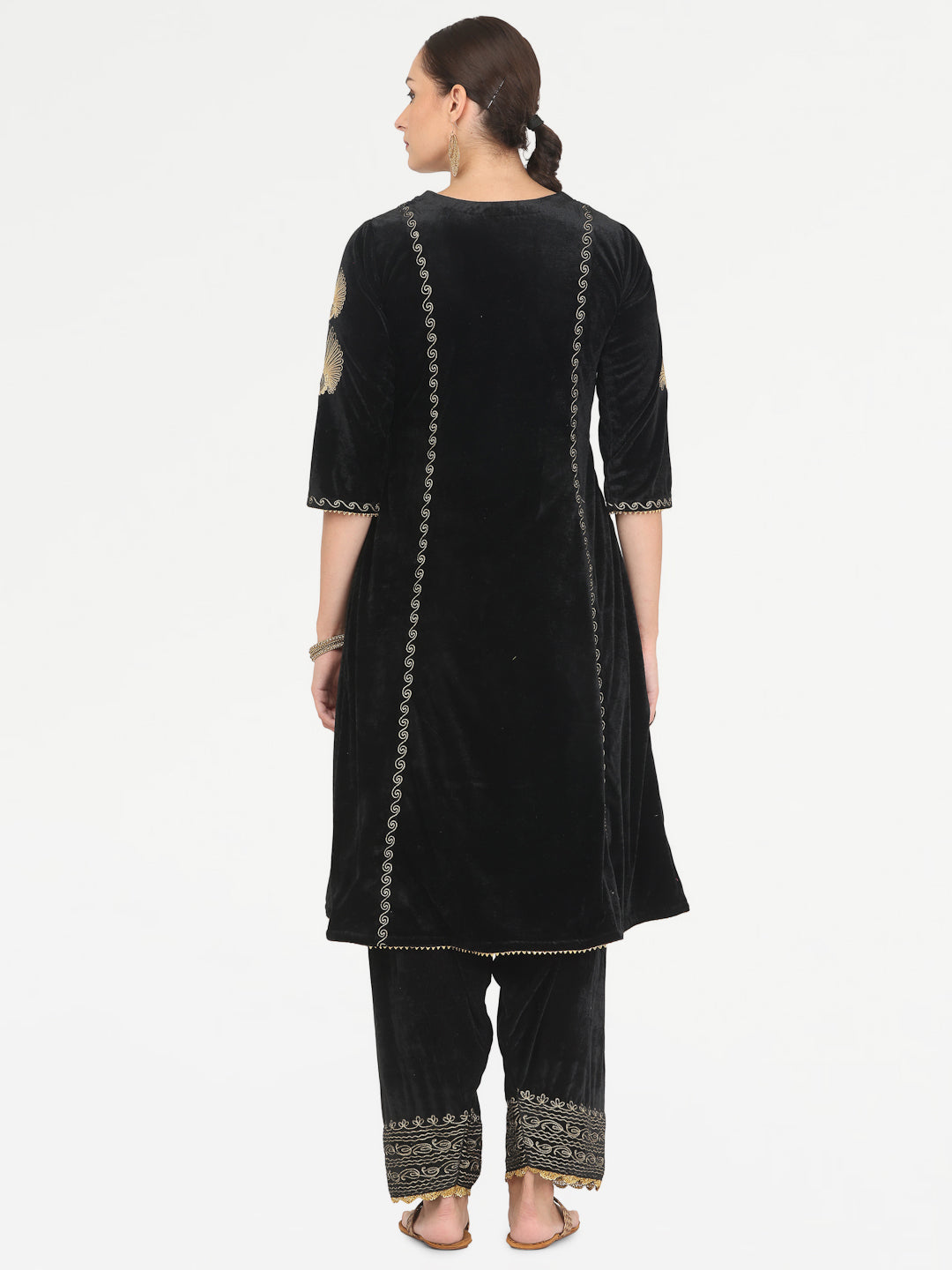 Kaanchie Nanggia Black Embroidered Kurta Salwar with Chanderi Dupatta (Set of 3)