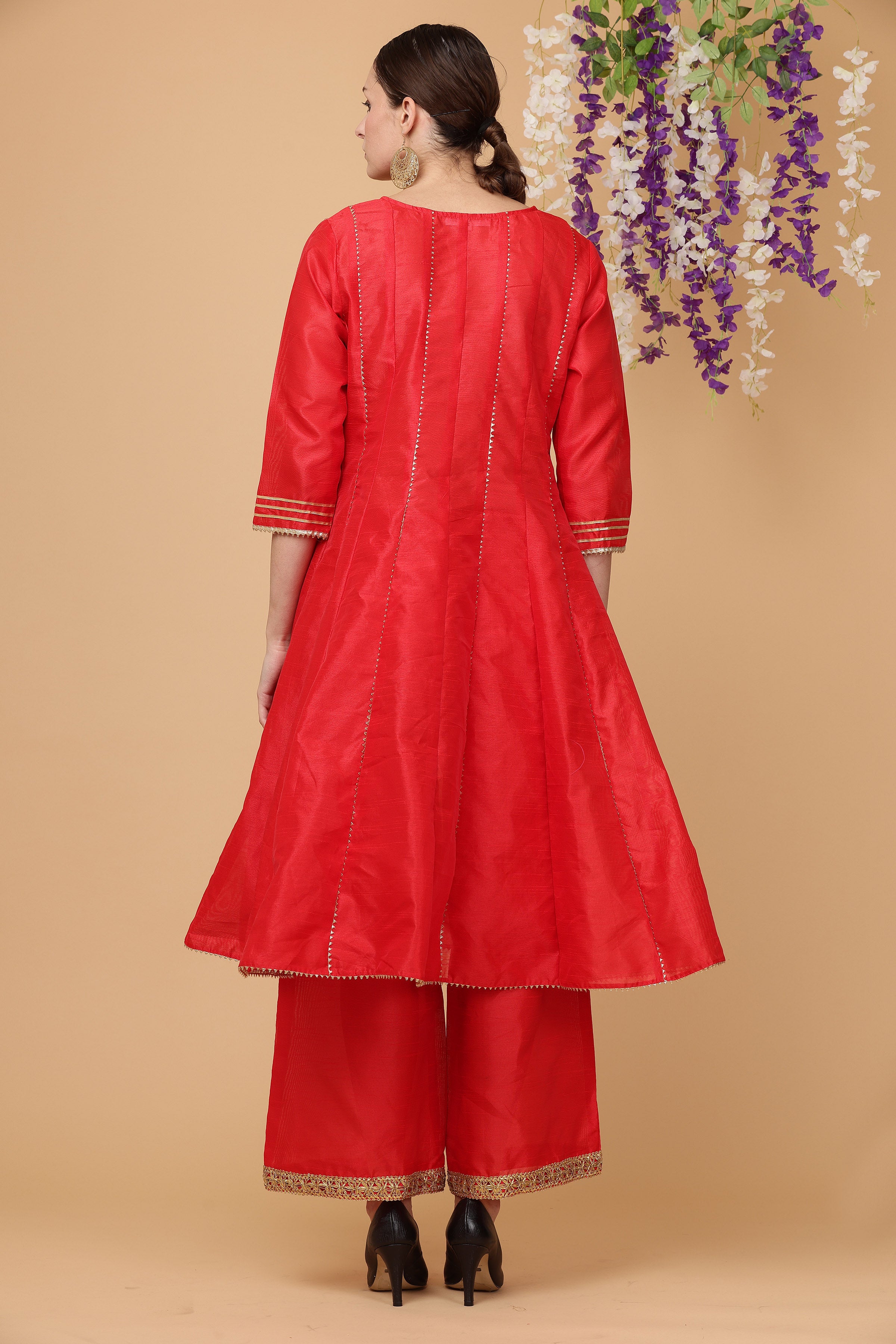 Kaanchie Nanggia Red kalidar kurta pallazo with dupatta
