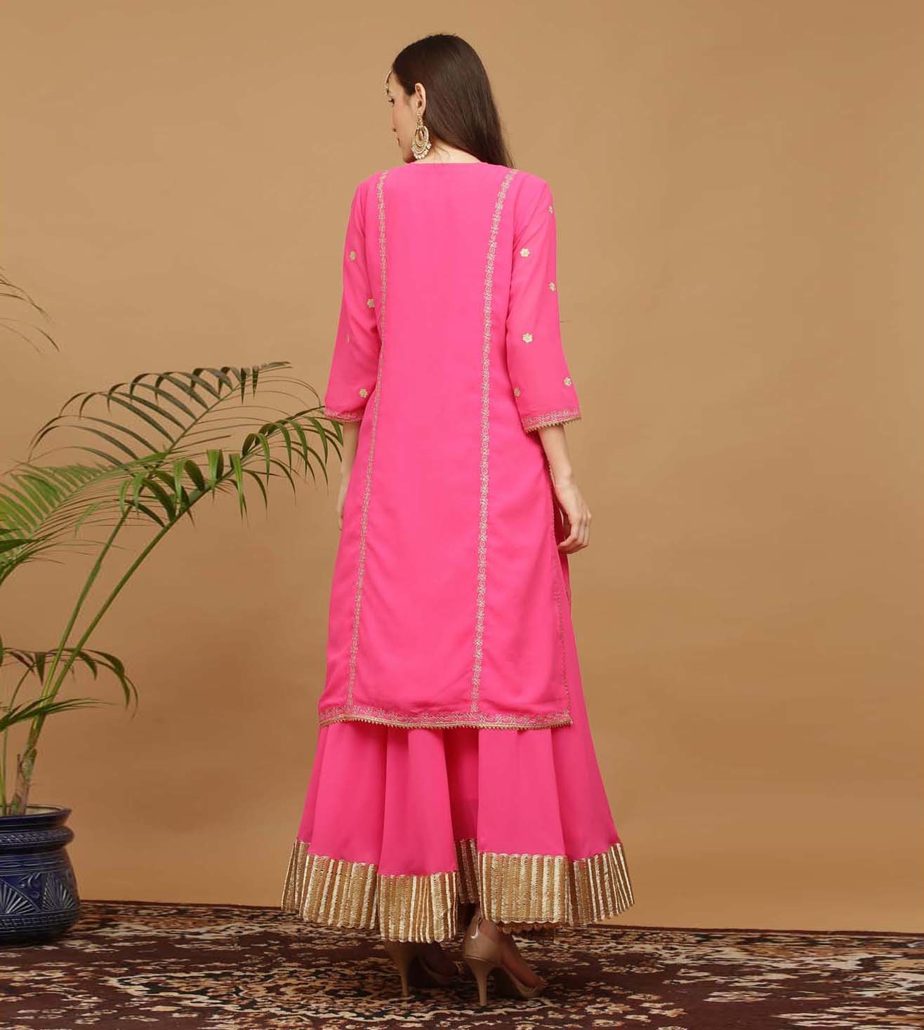Kaanchie Nanggia Pink Georgette Kurta with Skirt (Set of 2)