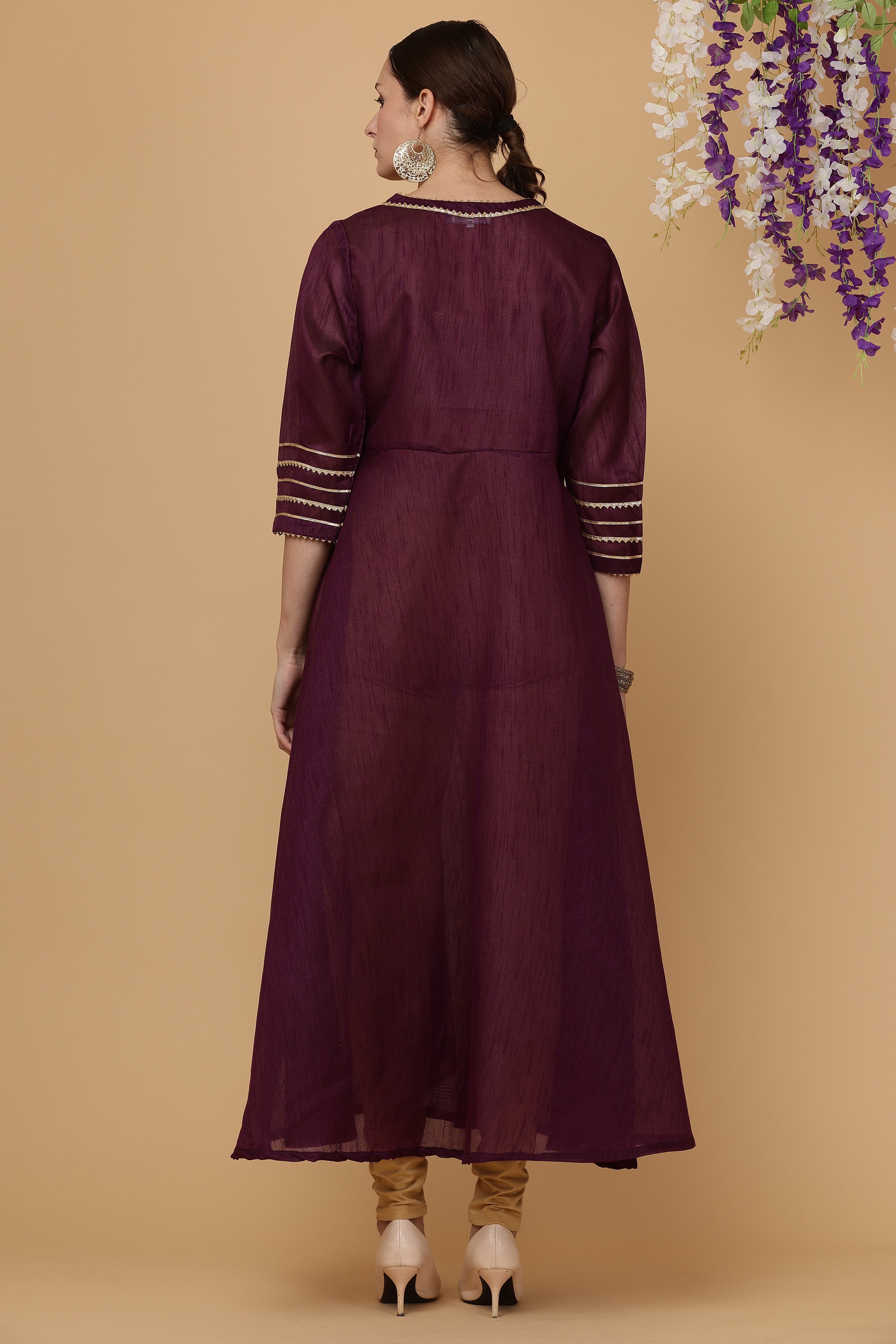 Kaanchie Nanggia Magenta solid flayred kurta with chudidar