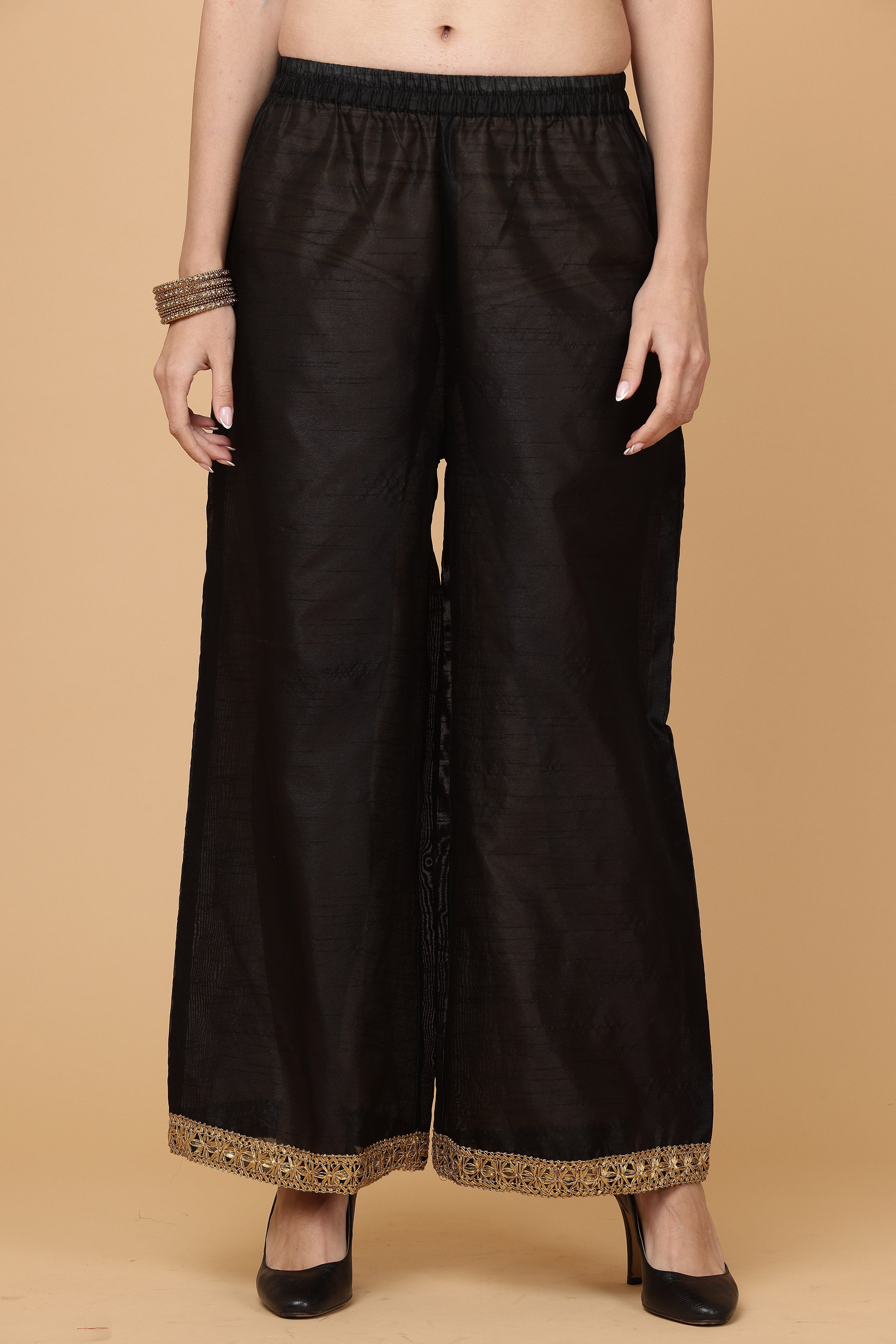 Kaanchie Nanggia Black kalidar kurta pallazo with dupatta