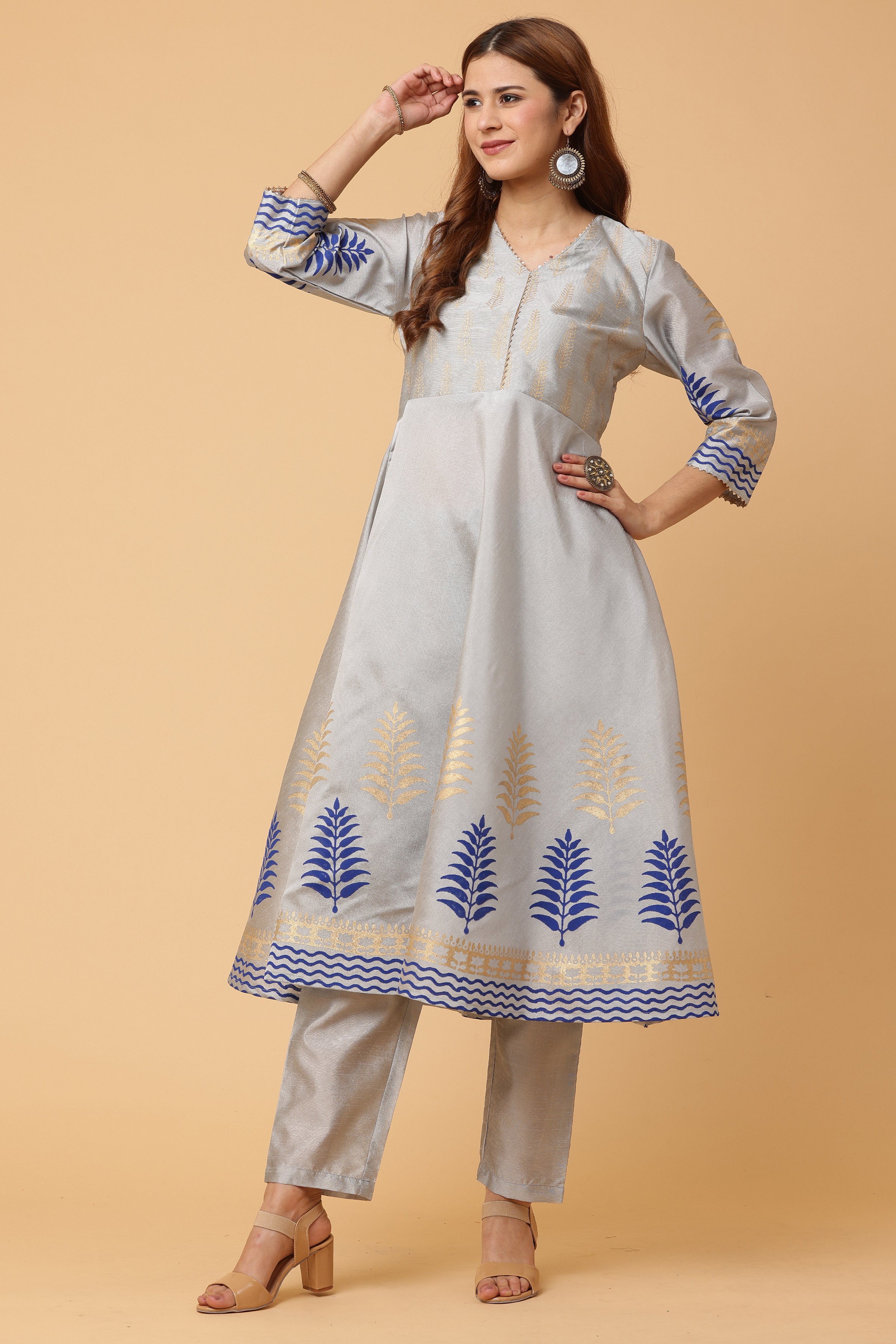 Kaanchie Nanggia Grey Flared Printed Kurta with Pant (Set of 2)