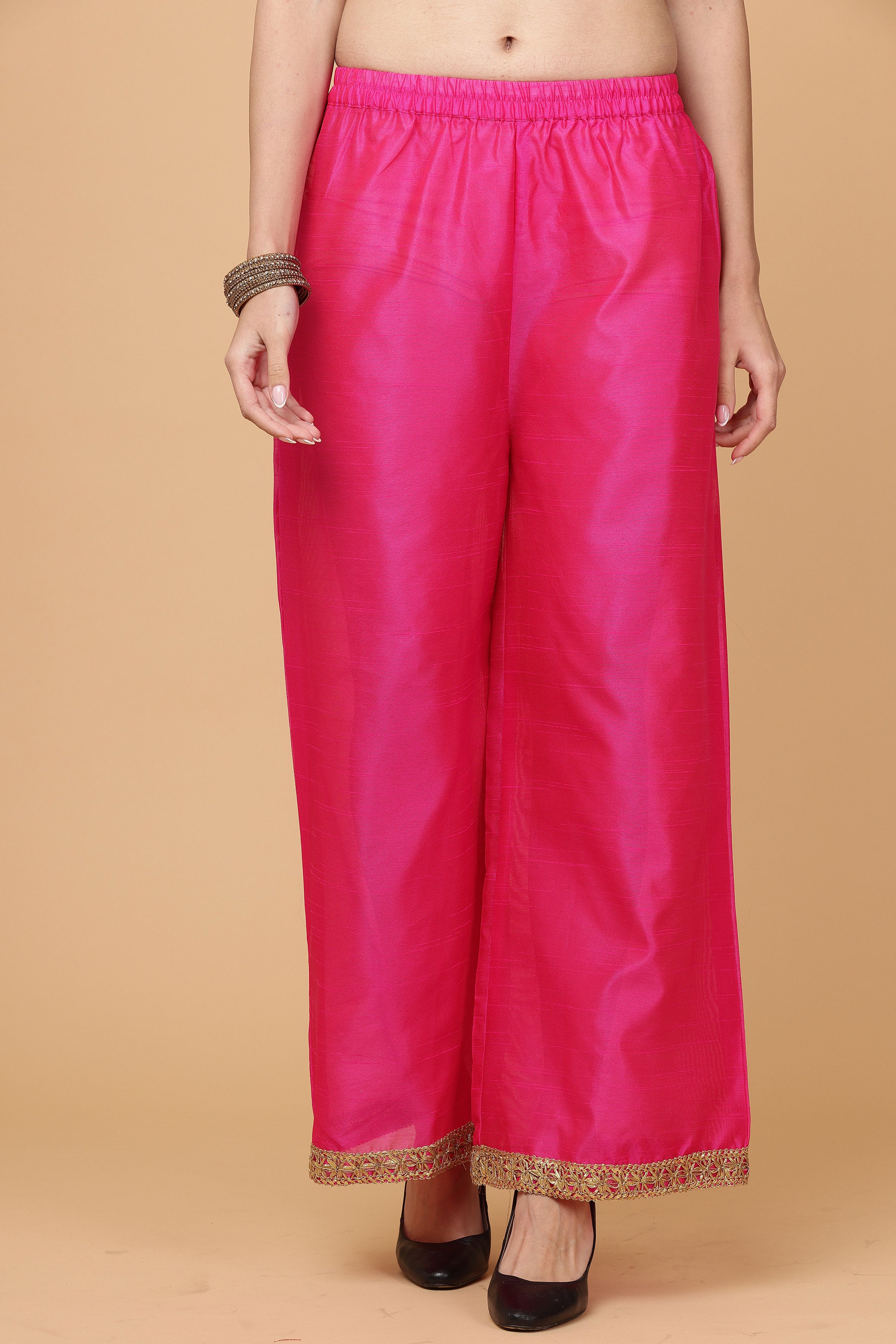 Kaanchie Nanggia Pink kalidar kurta pallazo with dupatta