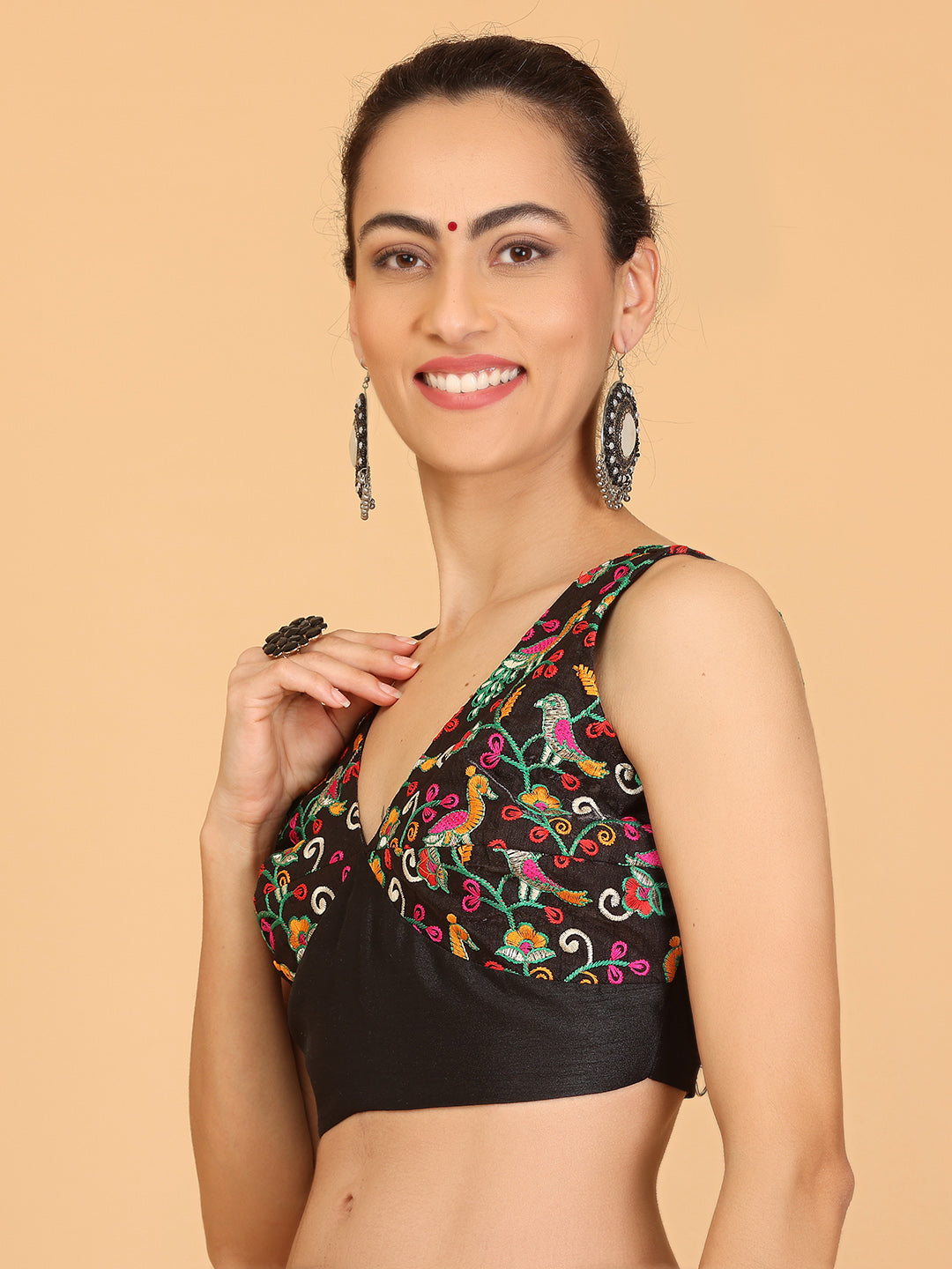 Kaanchie Nanggia Black Thread Design Embroidered Blouse