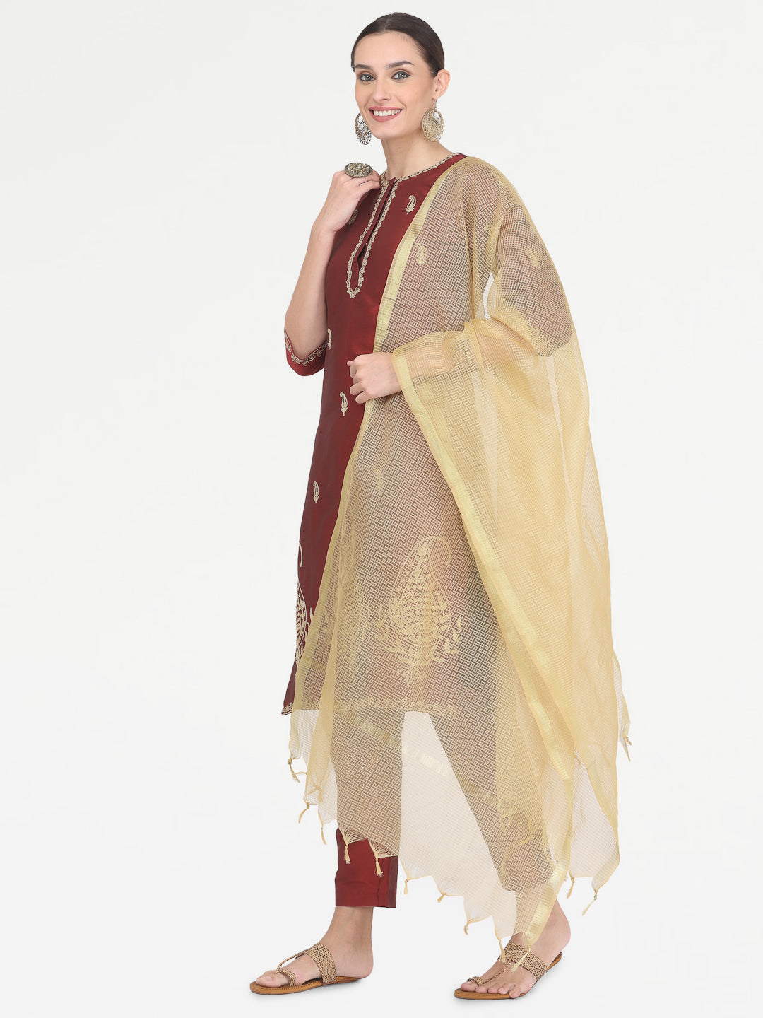 Kaanchie Nanggia Maroon Taffeta Embroidered Kurta Pant with Dupatta (Set of 3)