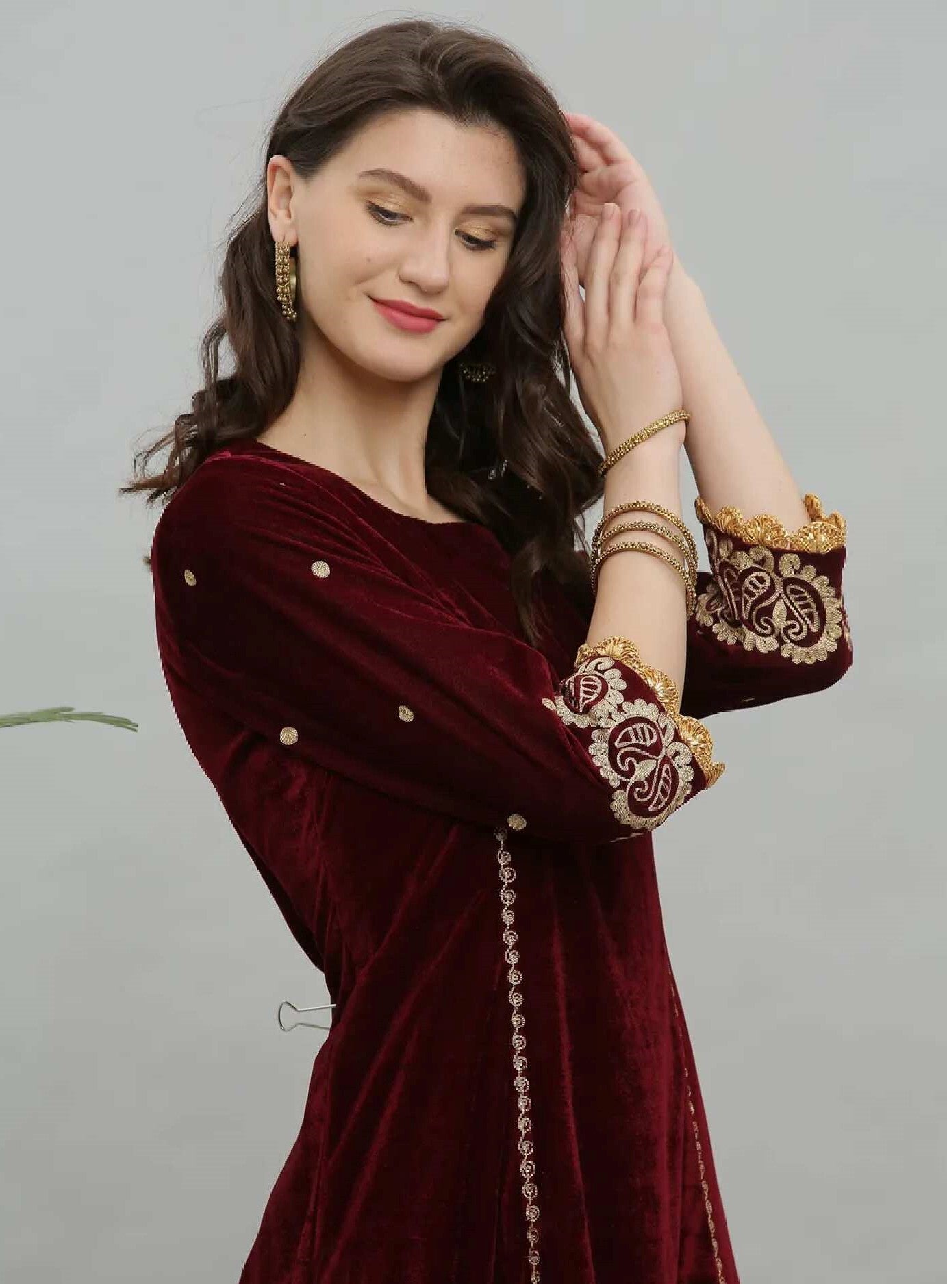 Kaanchie Nanggia Maroon Embroidery Velvet Kurta Pallazo - (Set of 2)