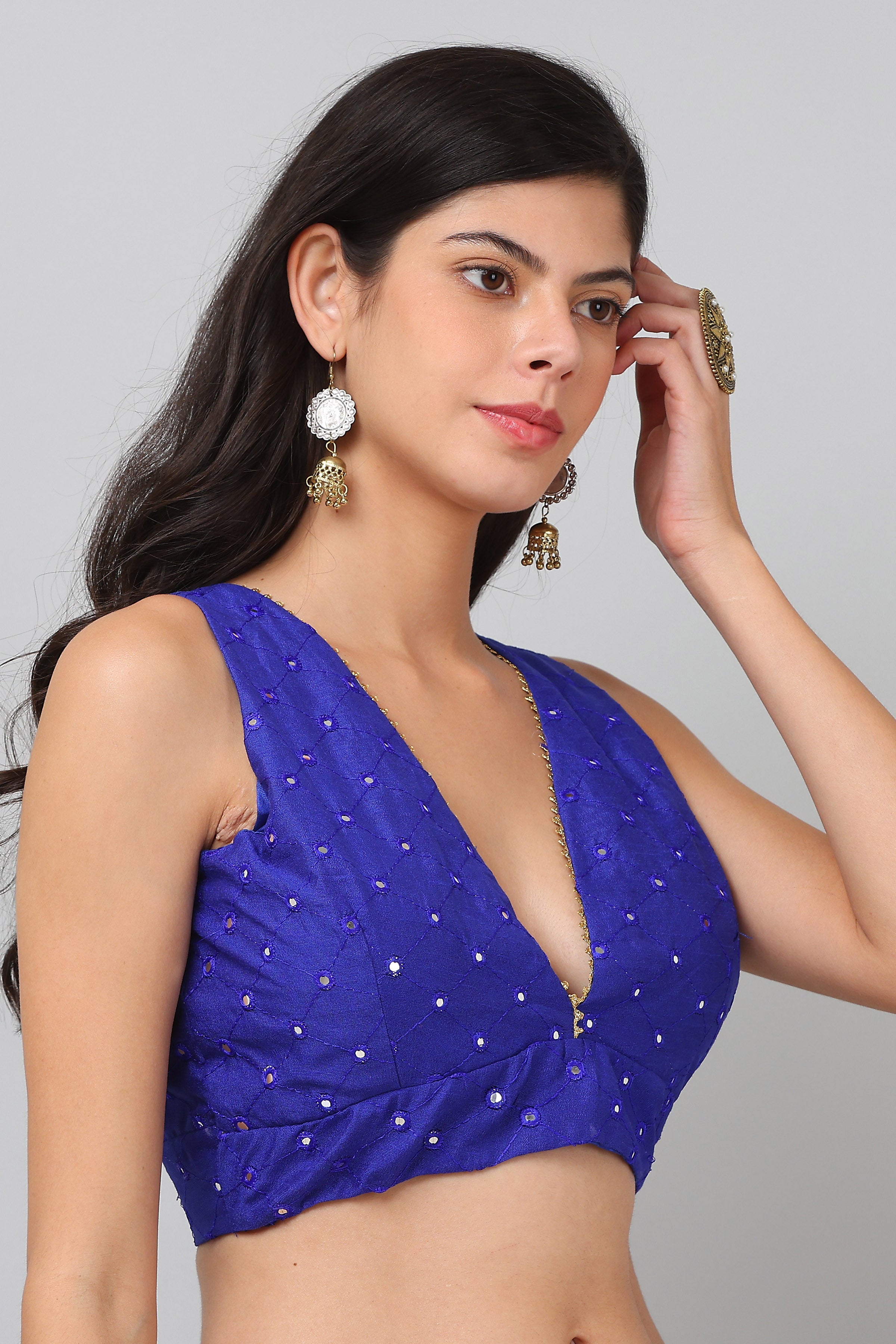 Kaanchie Nanggia Blue Mirror Work Blouse