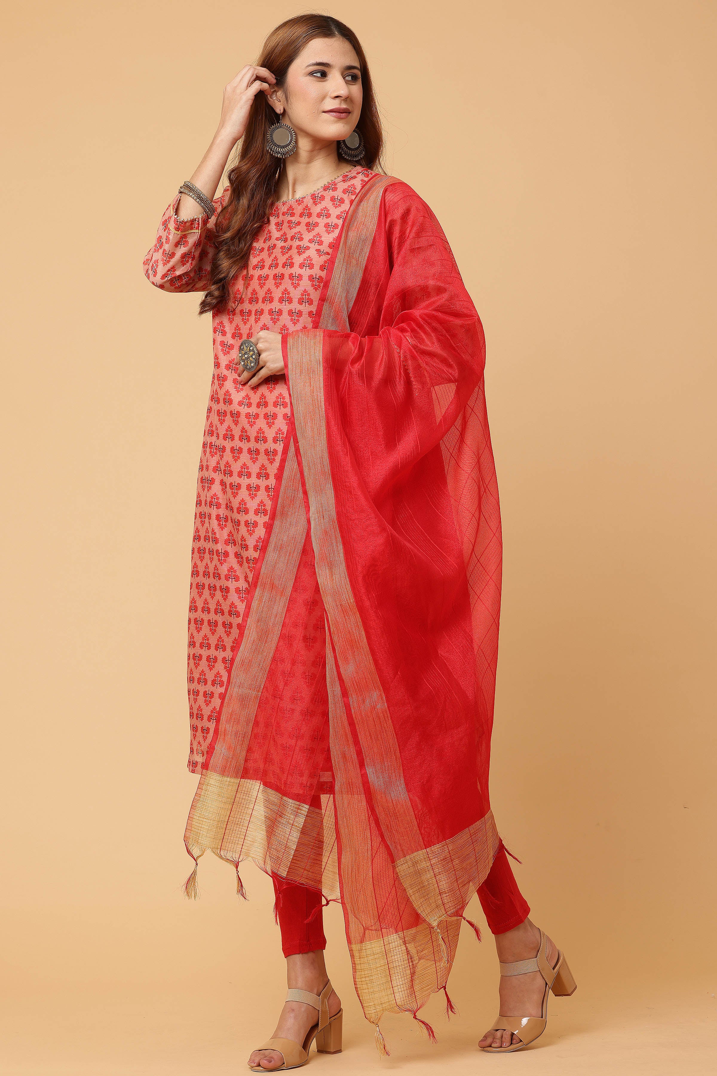 Kaanchie Nanggia Peach Digital Printed Kurta Legging with Dupatta (Set of 3)