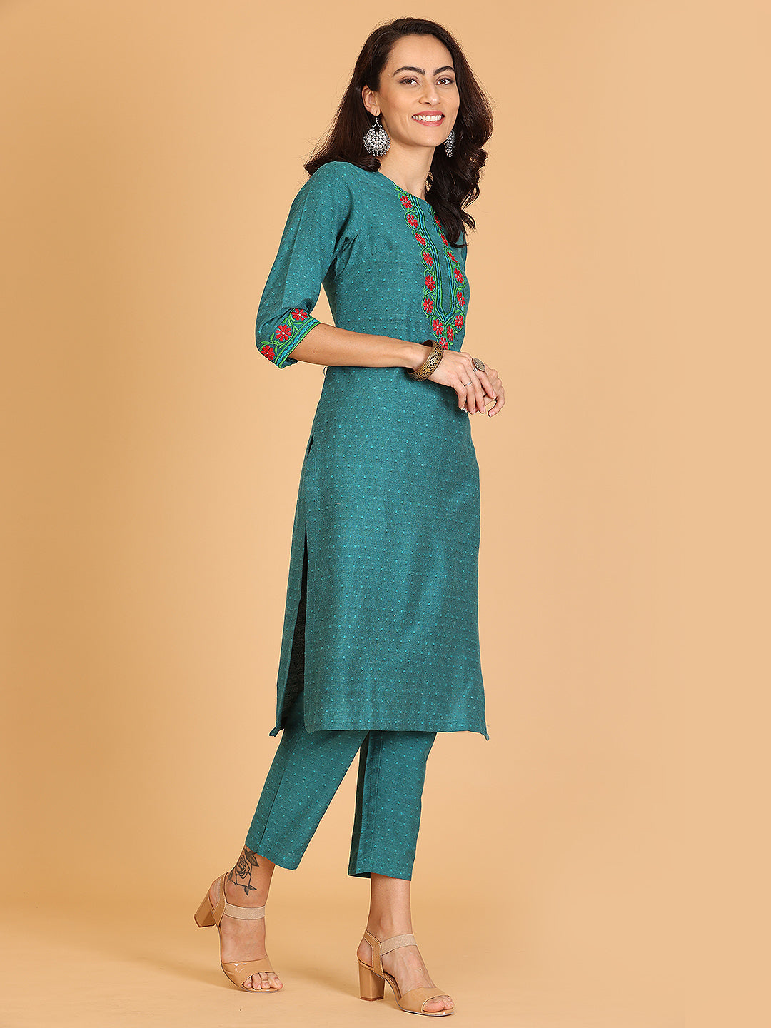 Kaanchie Nanggia Green Embroidered A-Line Kurta with Pant (Set of 2)