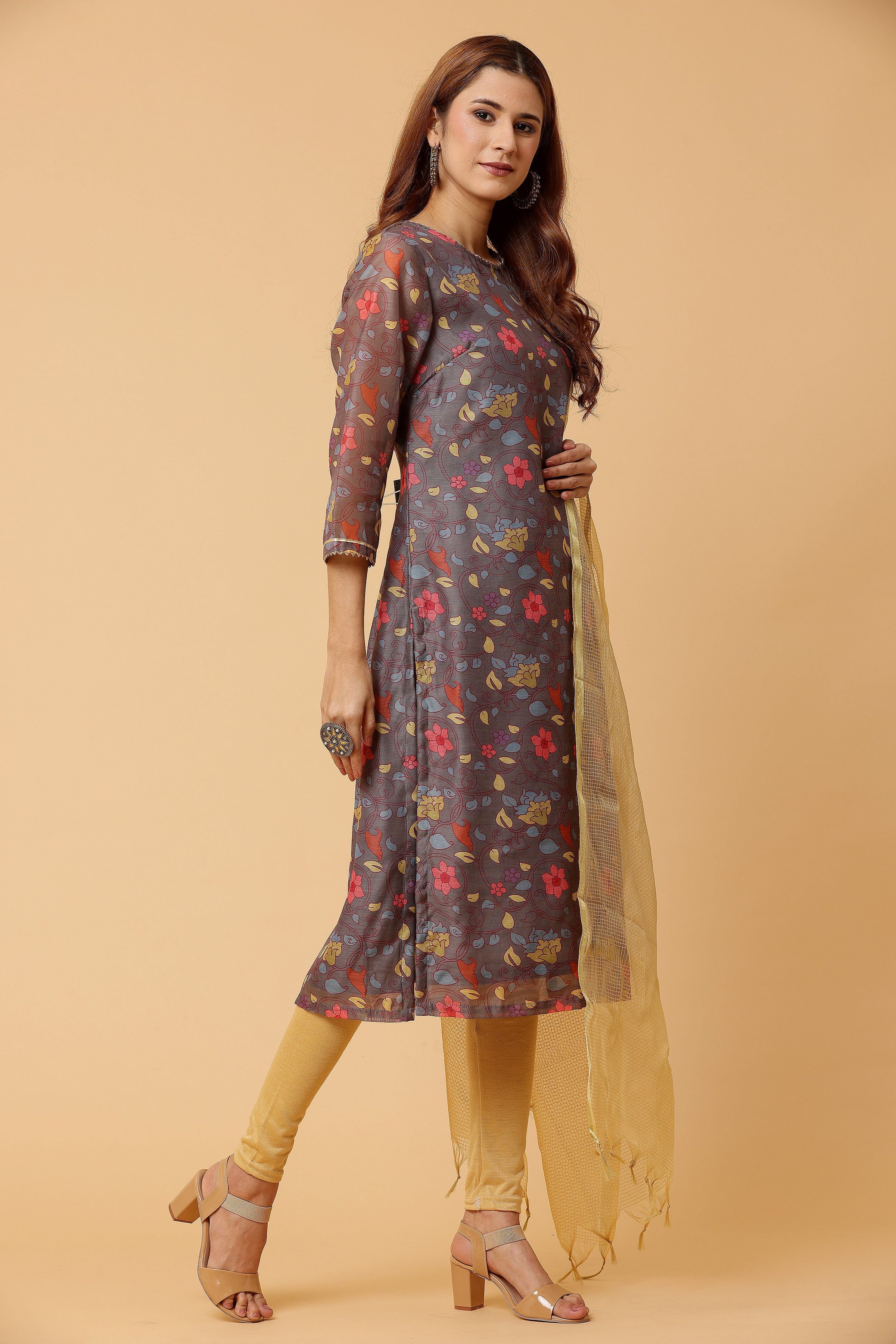Kaanchie Nanggia Grey Digital Printed Kurta Legging with Dupatta (Set of 3)