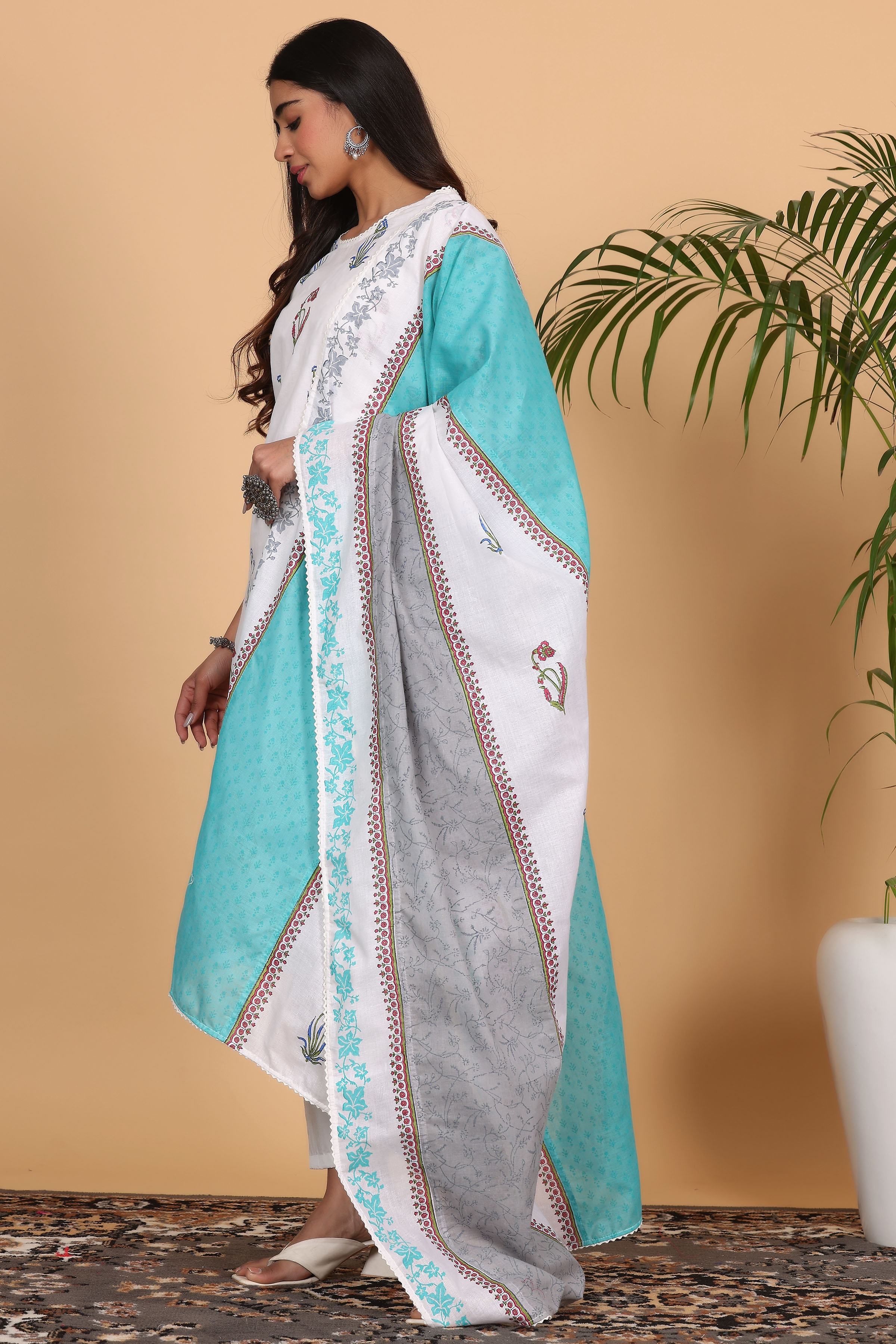 Kaanchie Nanggia White Cotton Printed Kurta Dupatta with Pants (Set of 3)