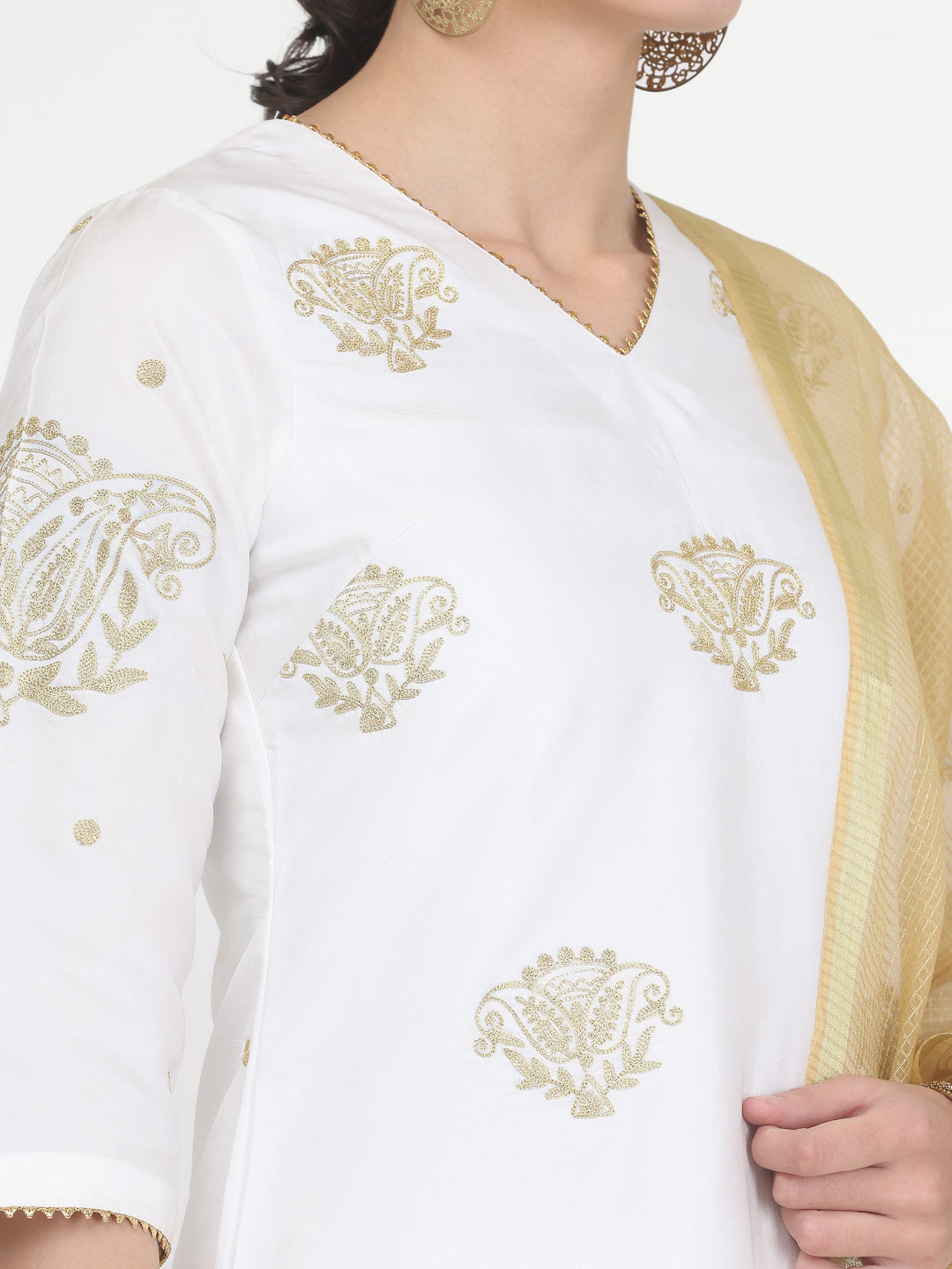 Kaanchie Nanggia White Taffeta Embroidered Kurta Pant with Dupatta (Set of 3)