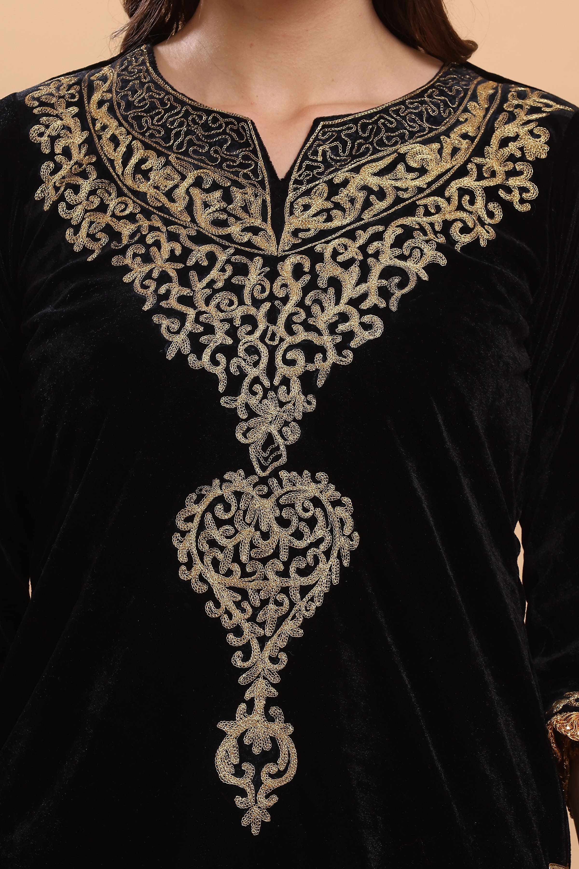 Kaanchie Nanggia Black Embroidered Kurta Salwar (Set of 2)