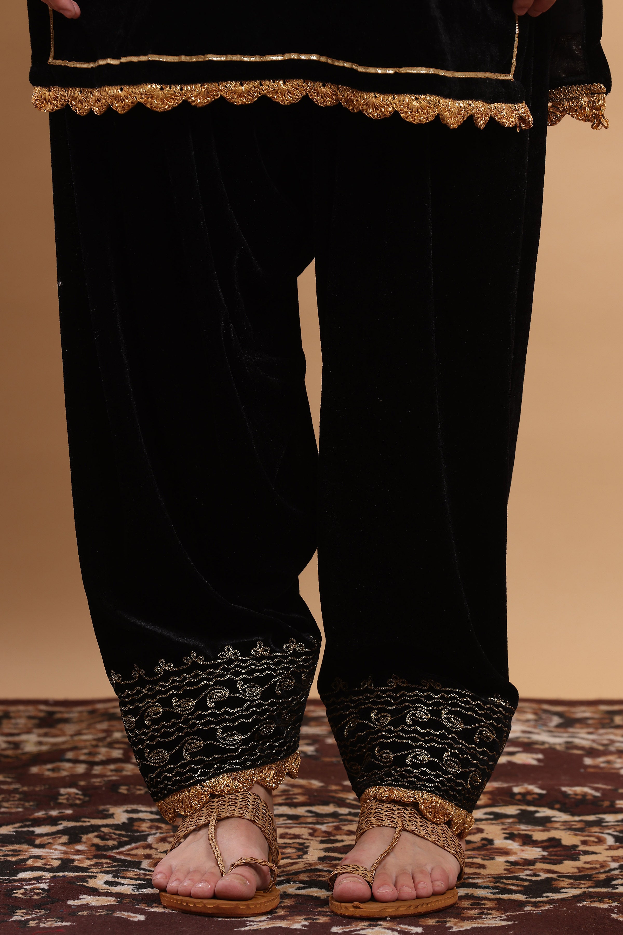 Kaanchie Nanggia Black Embroidered Kurta Salwar (Set of 2)