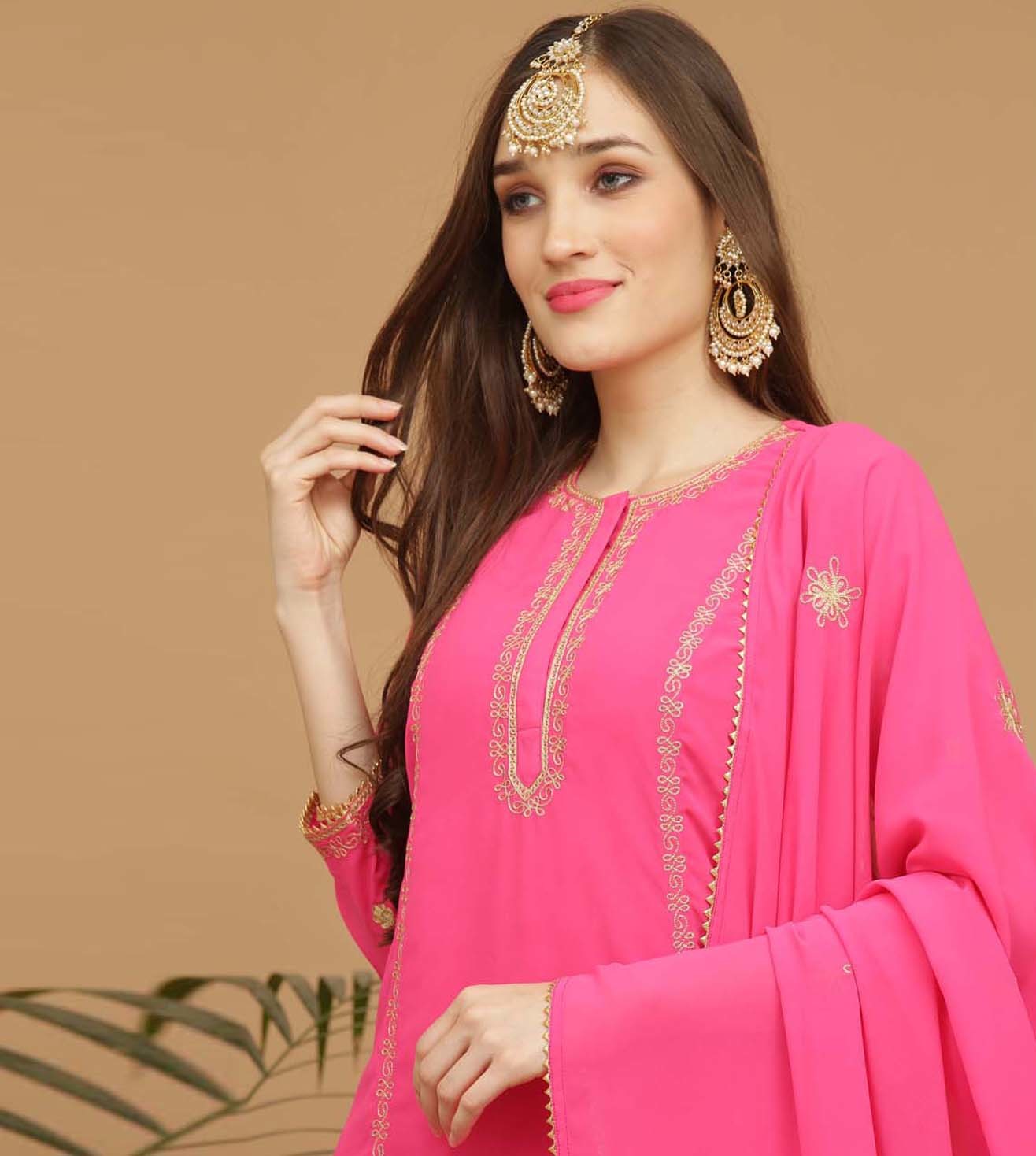 Kaanchie Nanggia Pink Georgette Kurta with Skirt & Dupatta (Set of 3)