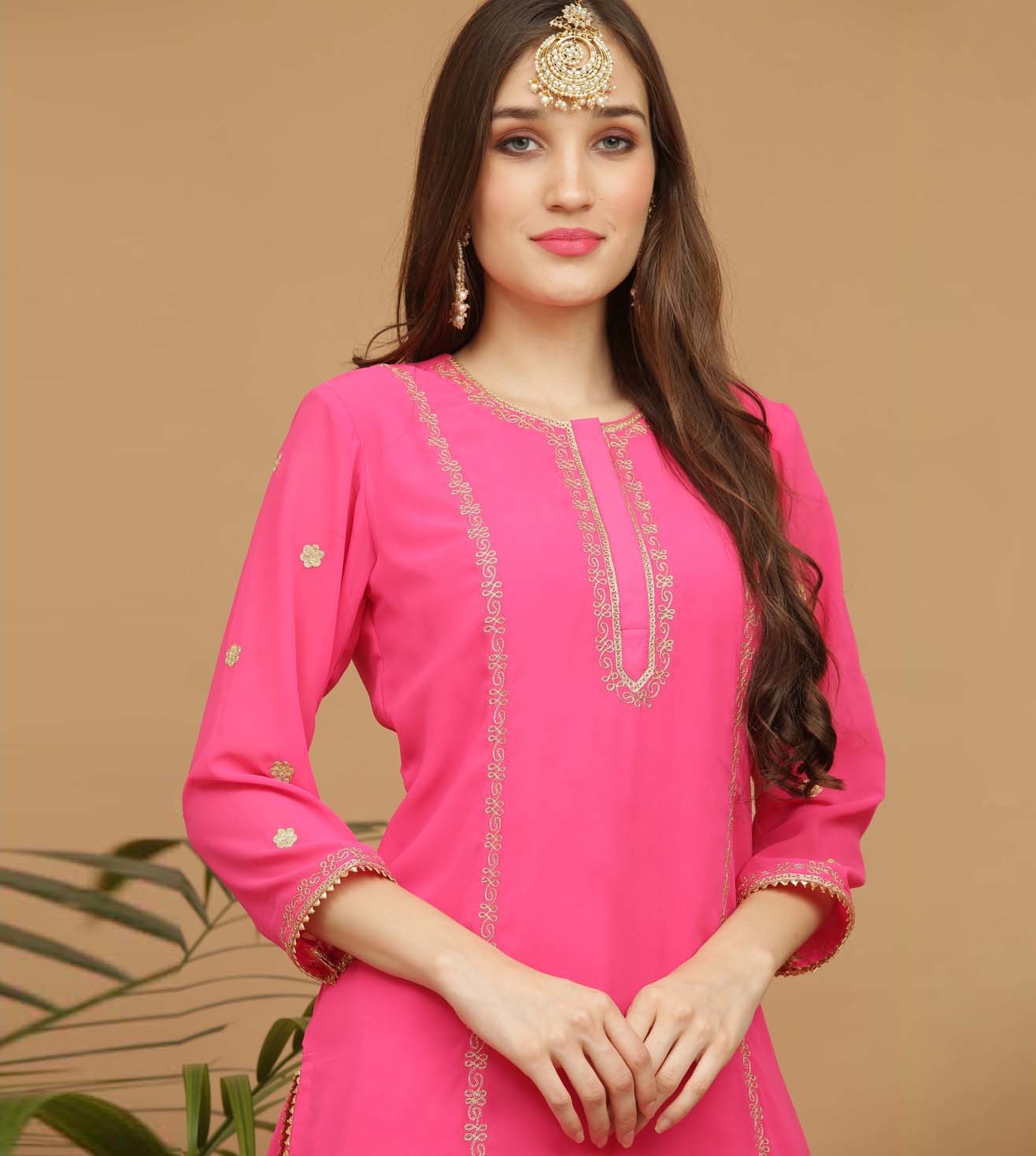 Kaanchie Nanggia Pink Georgette Kurta with Skirt (Set of 2)