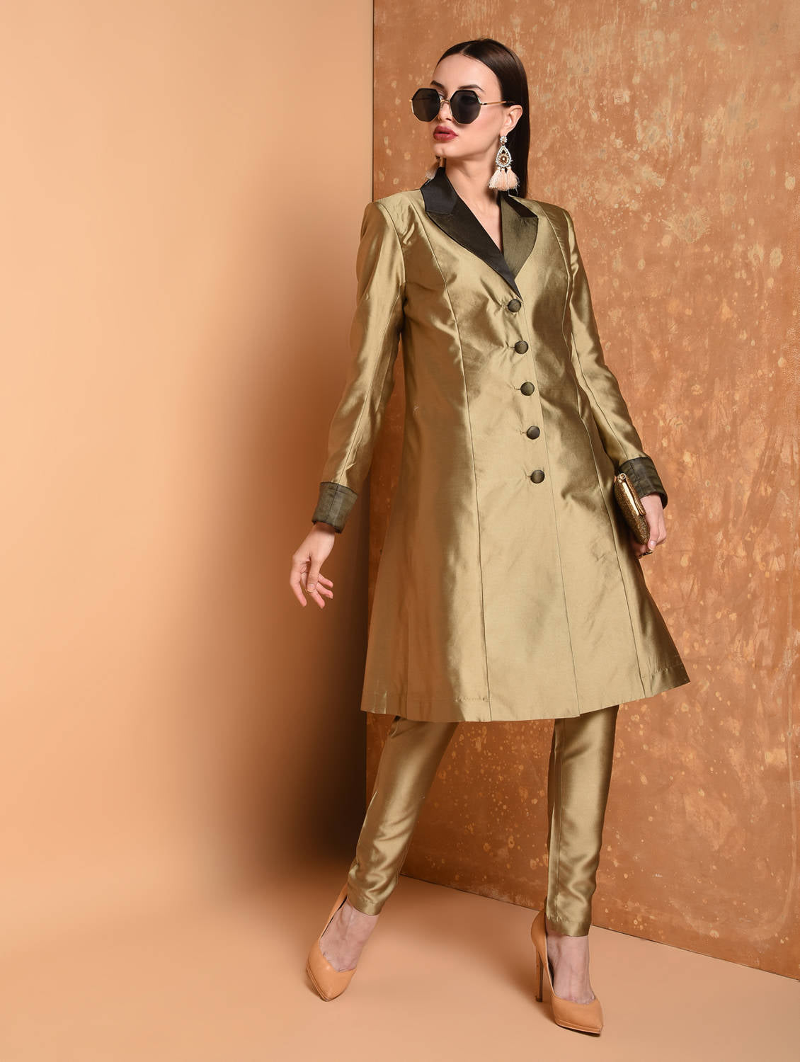 Kaanchie Nanggia Gold Solid Jacket Kurta And Pant (Set of 2)