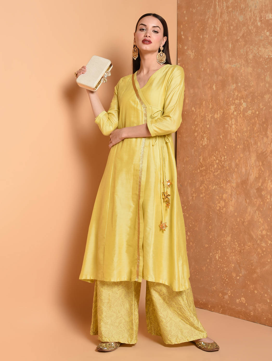 Kaanchie Nanggia Yellow Printed Kurta And Palazzo (Set of 2)