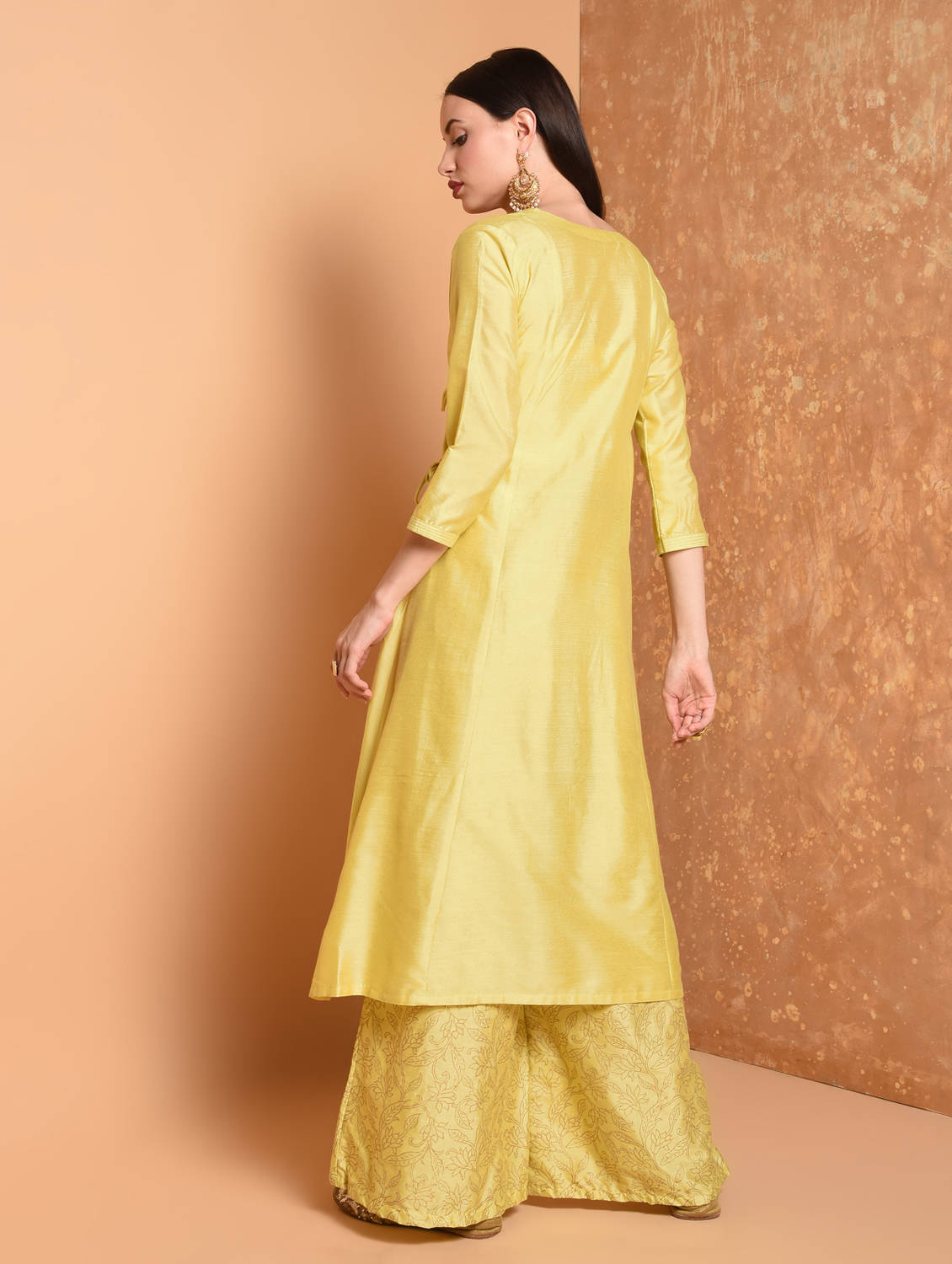 Kaanchie Nanggia Yellow Printed Kurta And Palazzo (Set of 2)