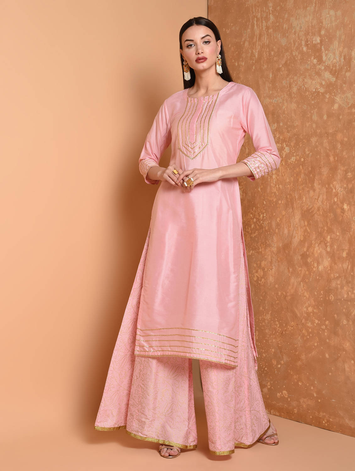 Kaanchie Nanggia Pink Printed Kurta And Palazzo (Set of 2)