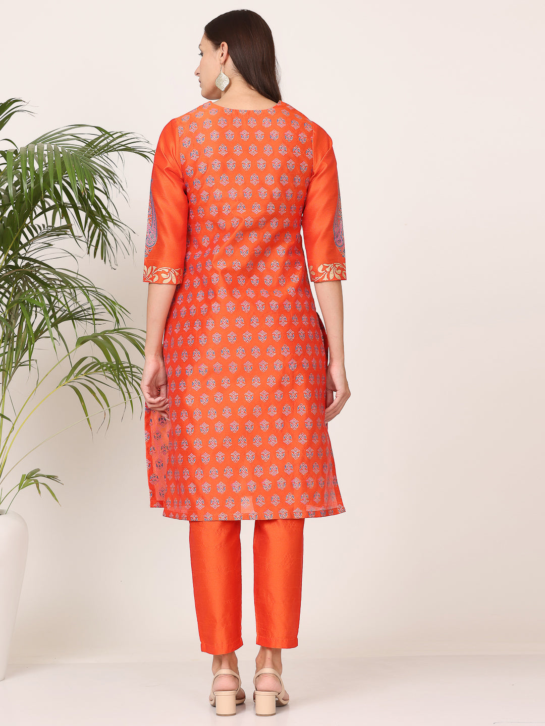 Kaanchie Nanggia Orange Silk Printed Kurta Pant with Dupatta (Set of 3)