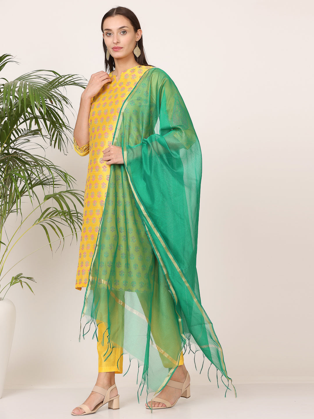 Kaanchie Nanggia Yellow Silk Printed Kurta Pant with Dupatta (Set of 3)