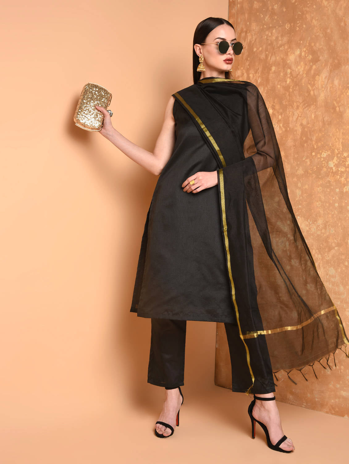 Kaanchie Nanggia Black Solid Kurta And Pant With Dupatta (Set of 3)