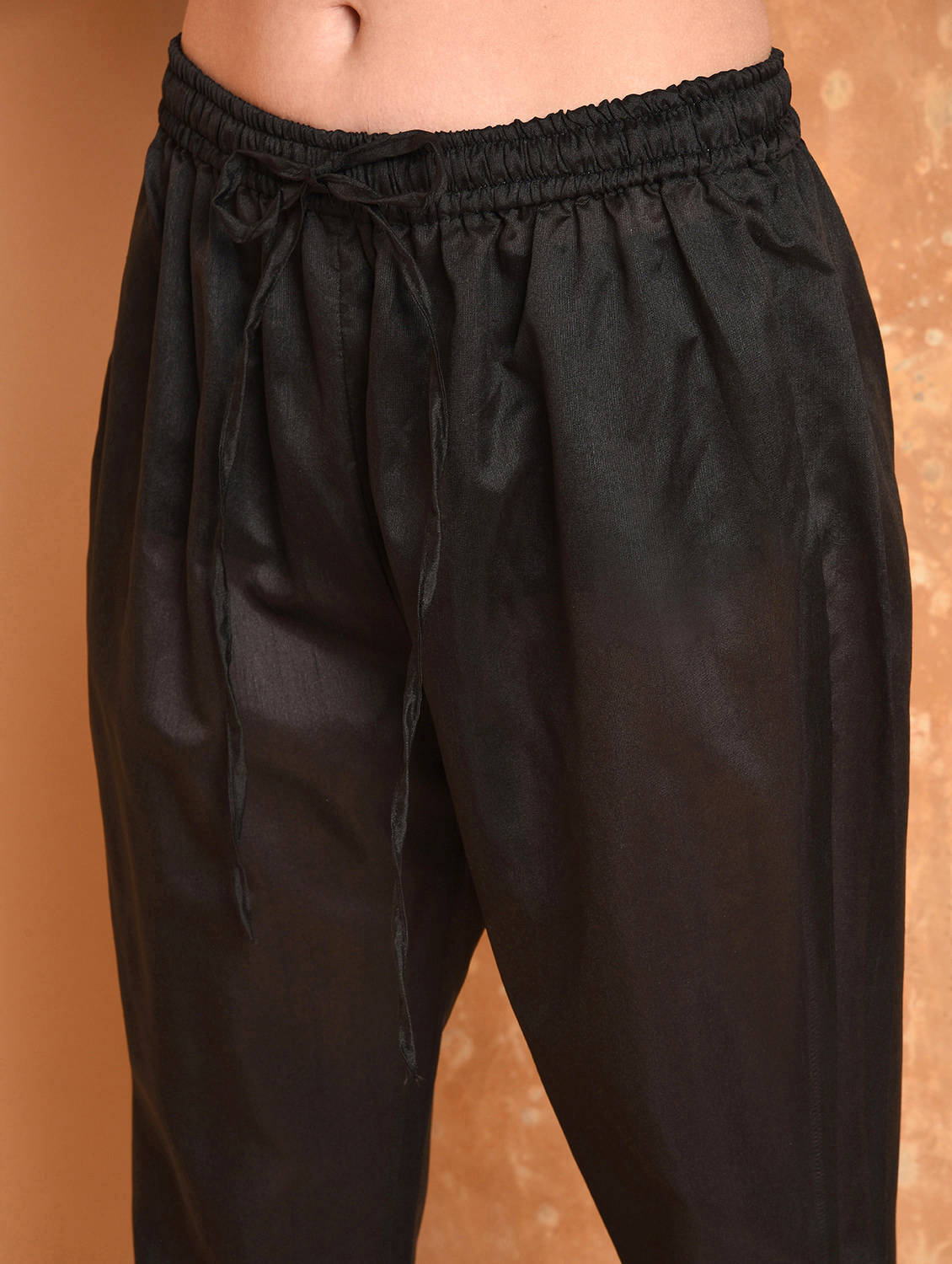 Kaanchie Nanggia Black Solid Kurta And Pant With Dupatta (Set of 3)