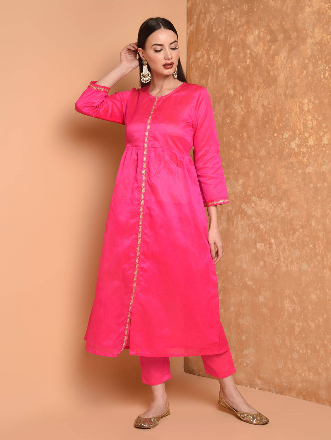 Kaanchie Nanggia Pink Embroidered Kurta And Pant (Set of 2)