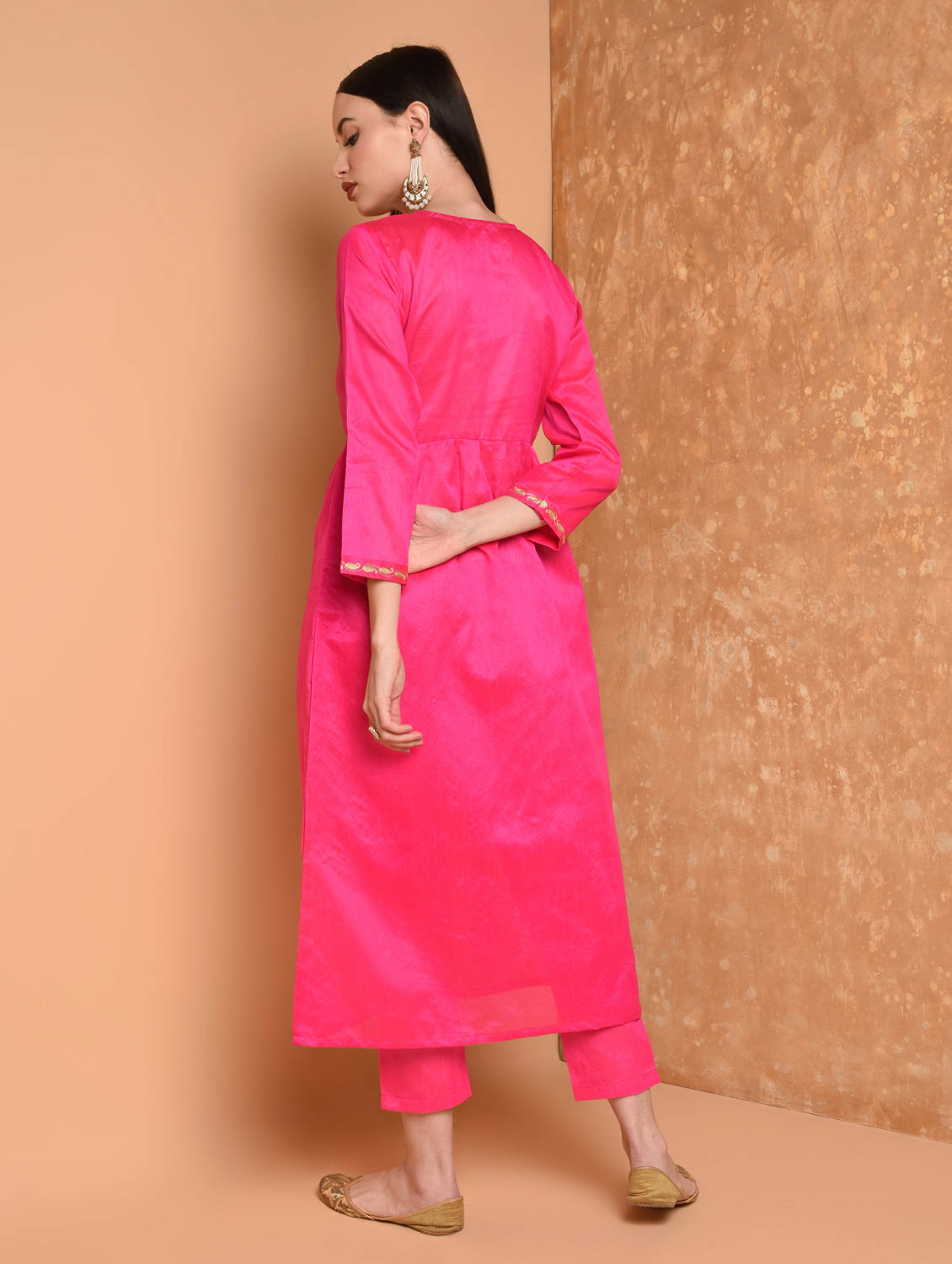 Kaanchie Nanggia Pink Embroidered Kurta And Pant (Set of 2)