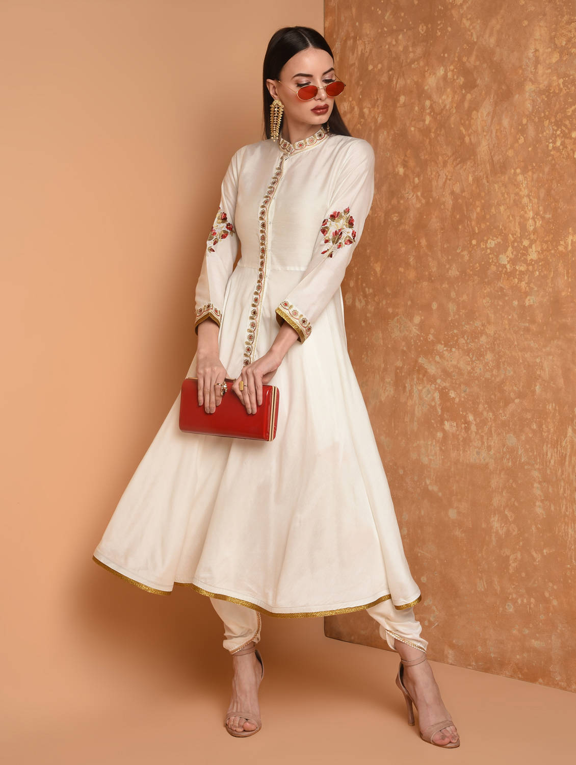 Kaanchie Nanggia White Embroidered Kurta And Dhoti Pant (Set of 2)