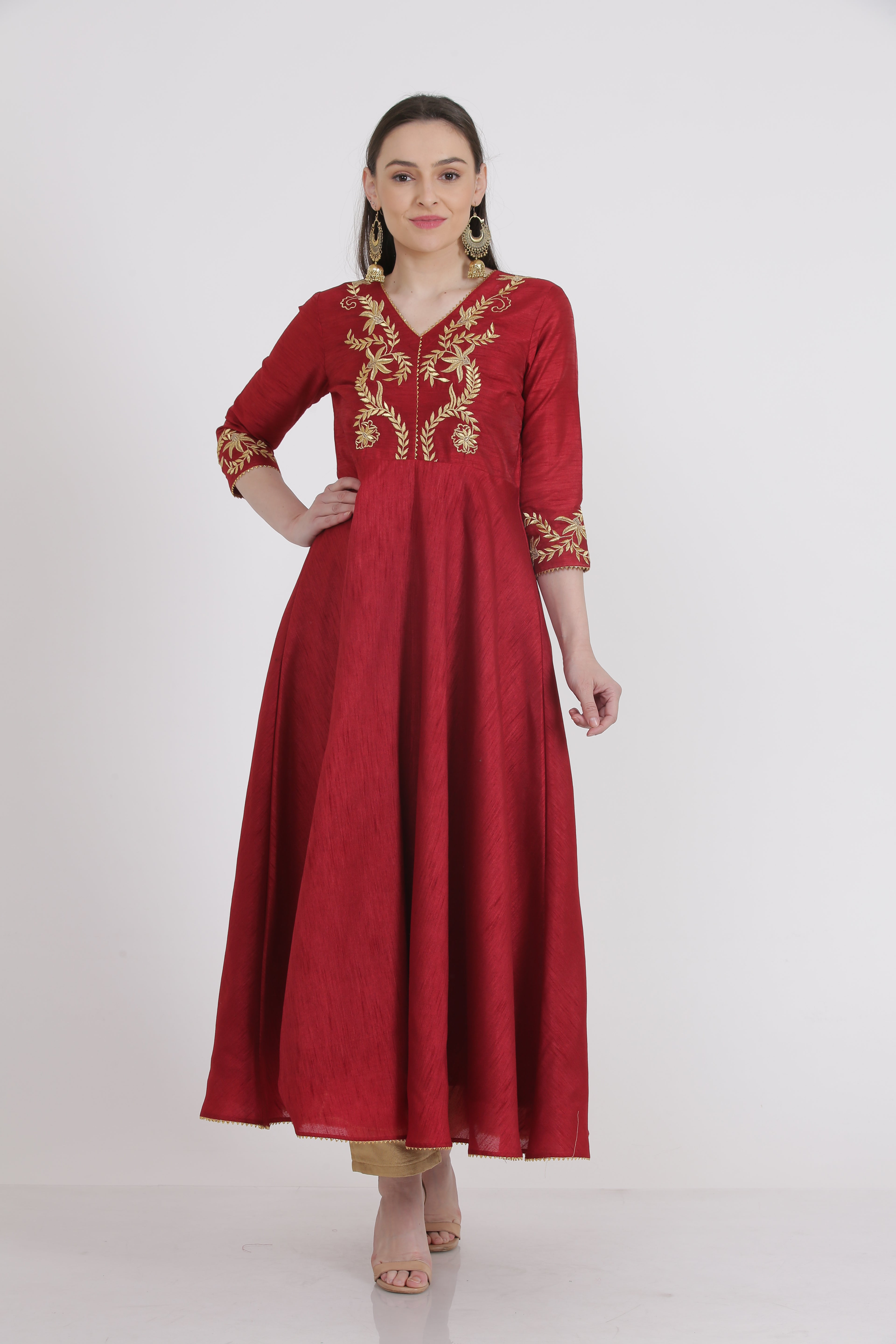 Kaanchie Nanggia Maroon Embroidered Kurta And Pant With Dupatta (Set of 3)