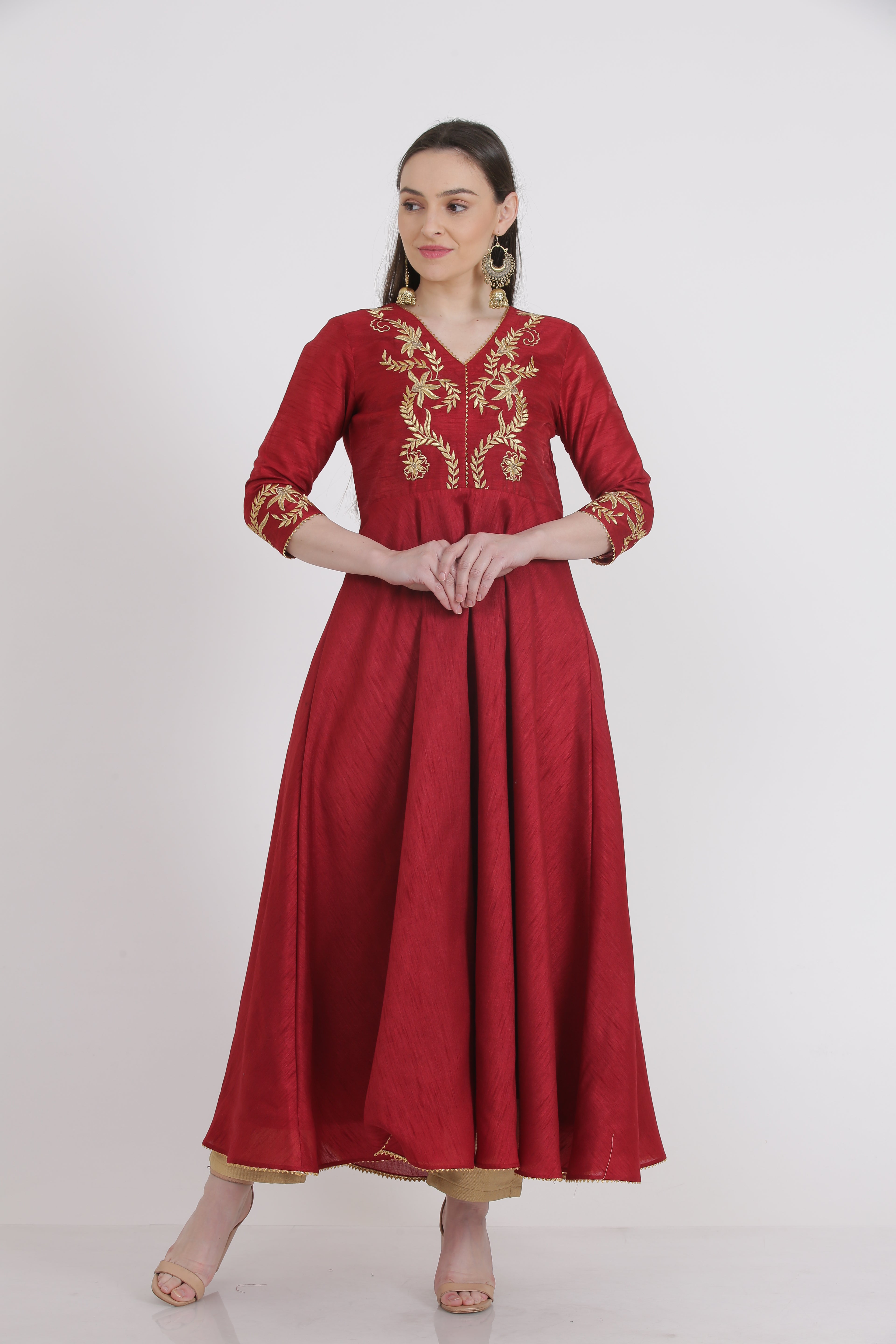 Kaanchie Nanggia Maroon Embroidered Kurta And Pant With Dupatta (Set of 3)