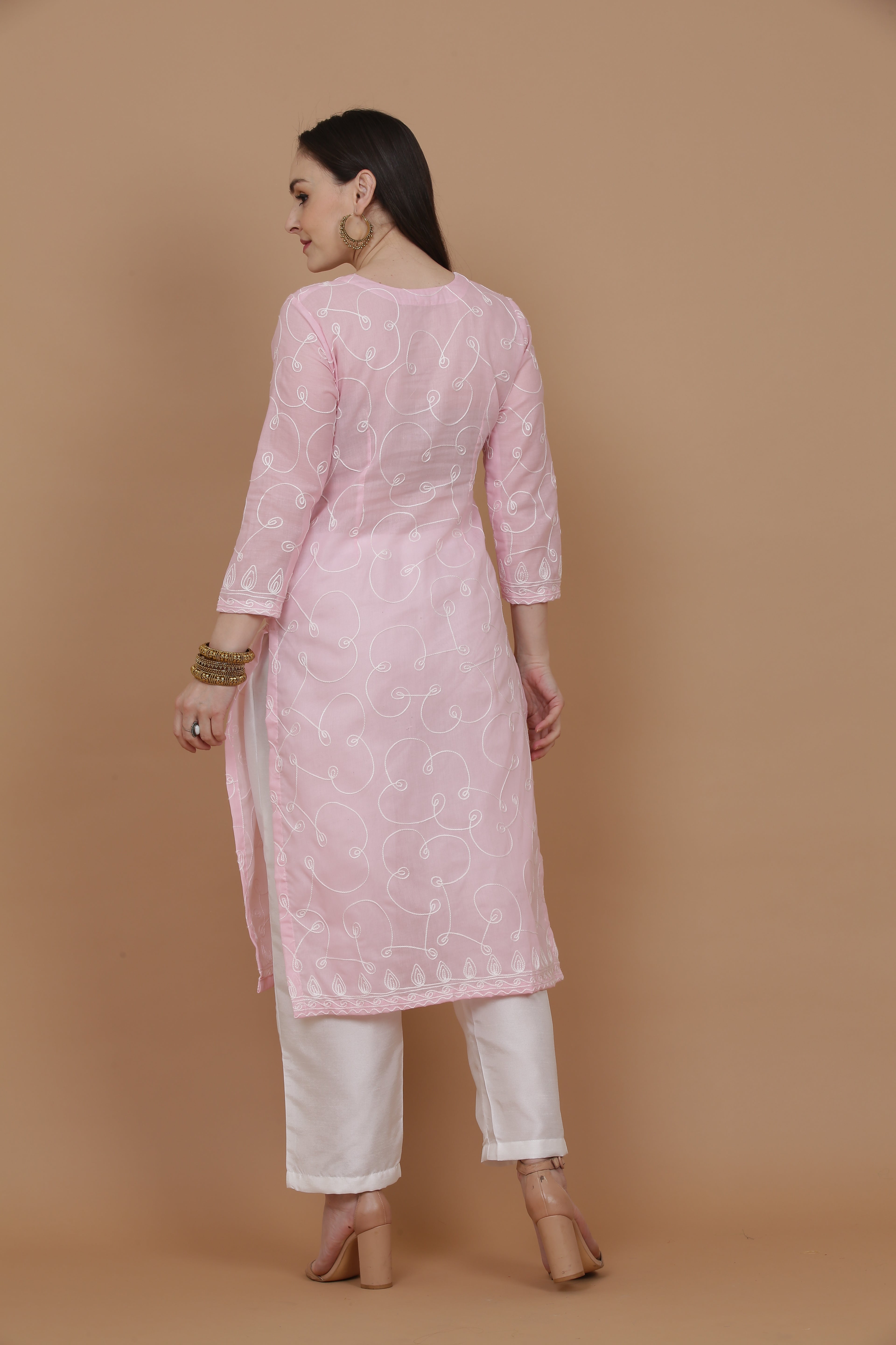Kaanchie Nanggia Pink Embroidered Kurta And Pant With Dupatta (Set of 3)