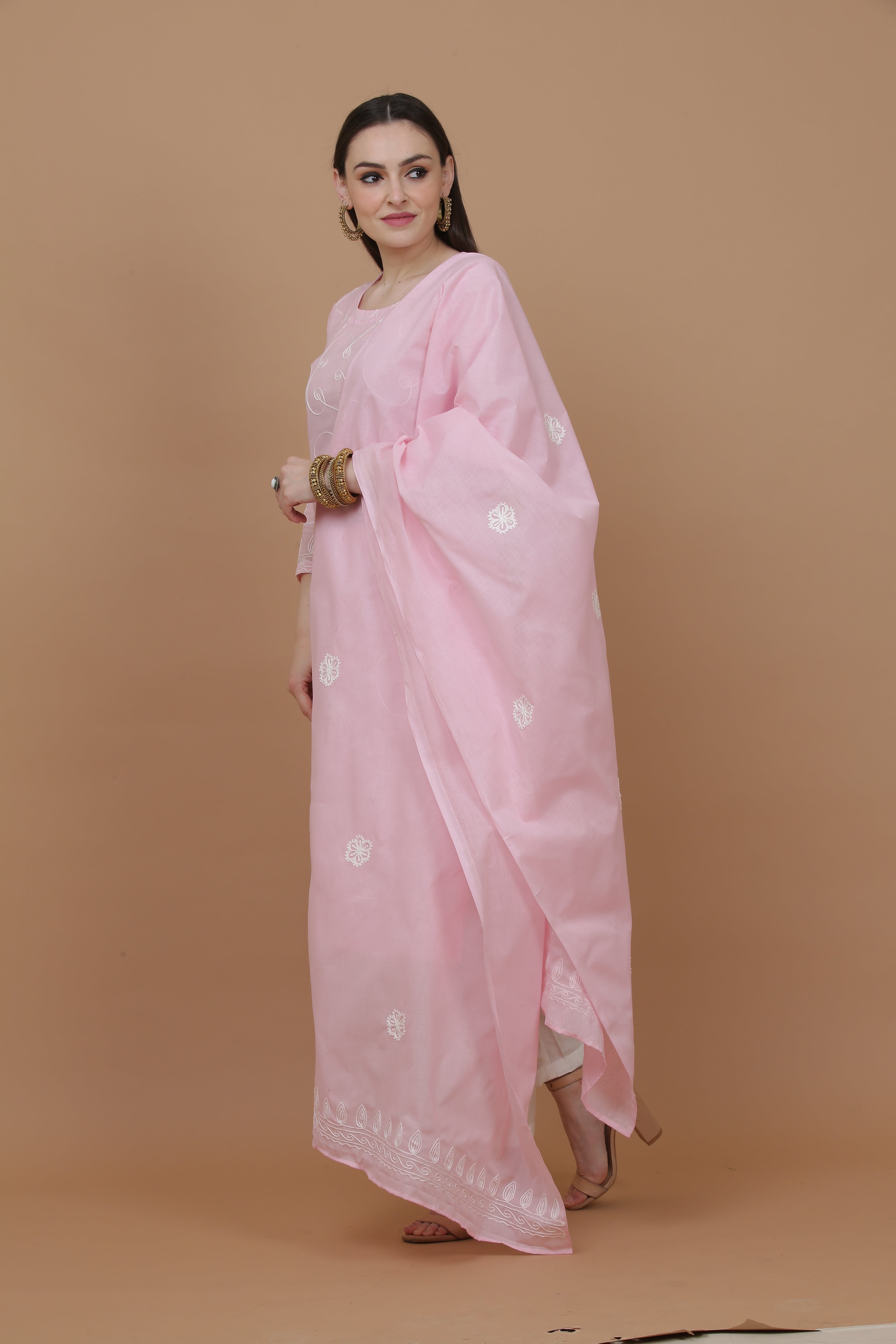 Kaanchie Nanggia Pink Embroidered Kurta And Pant With Dupatta (Set of 3)