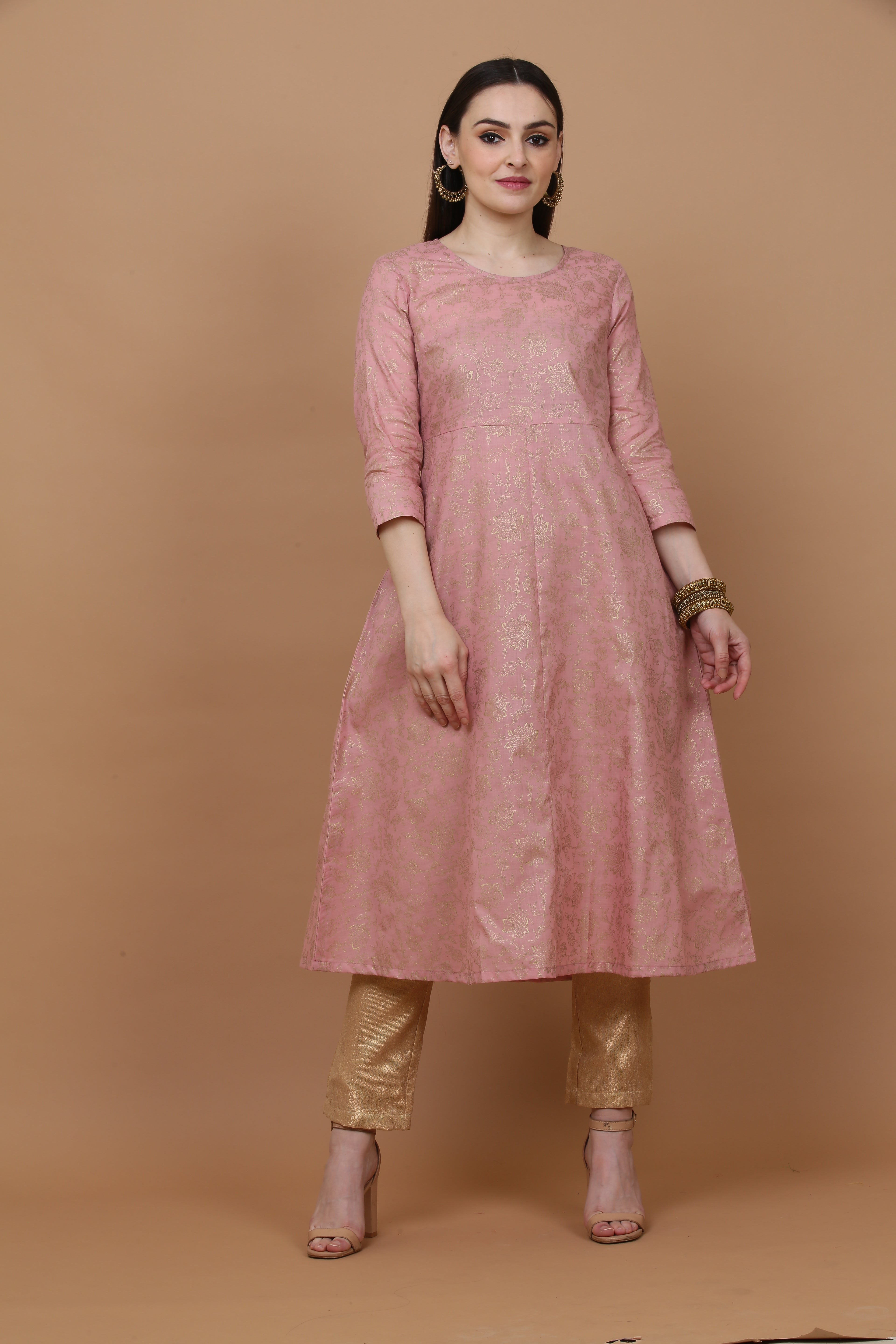 Kaanchie Nanggia Pink Printed Kurta And Pant With Dupatta (Set of 3)