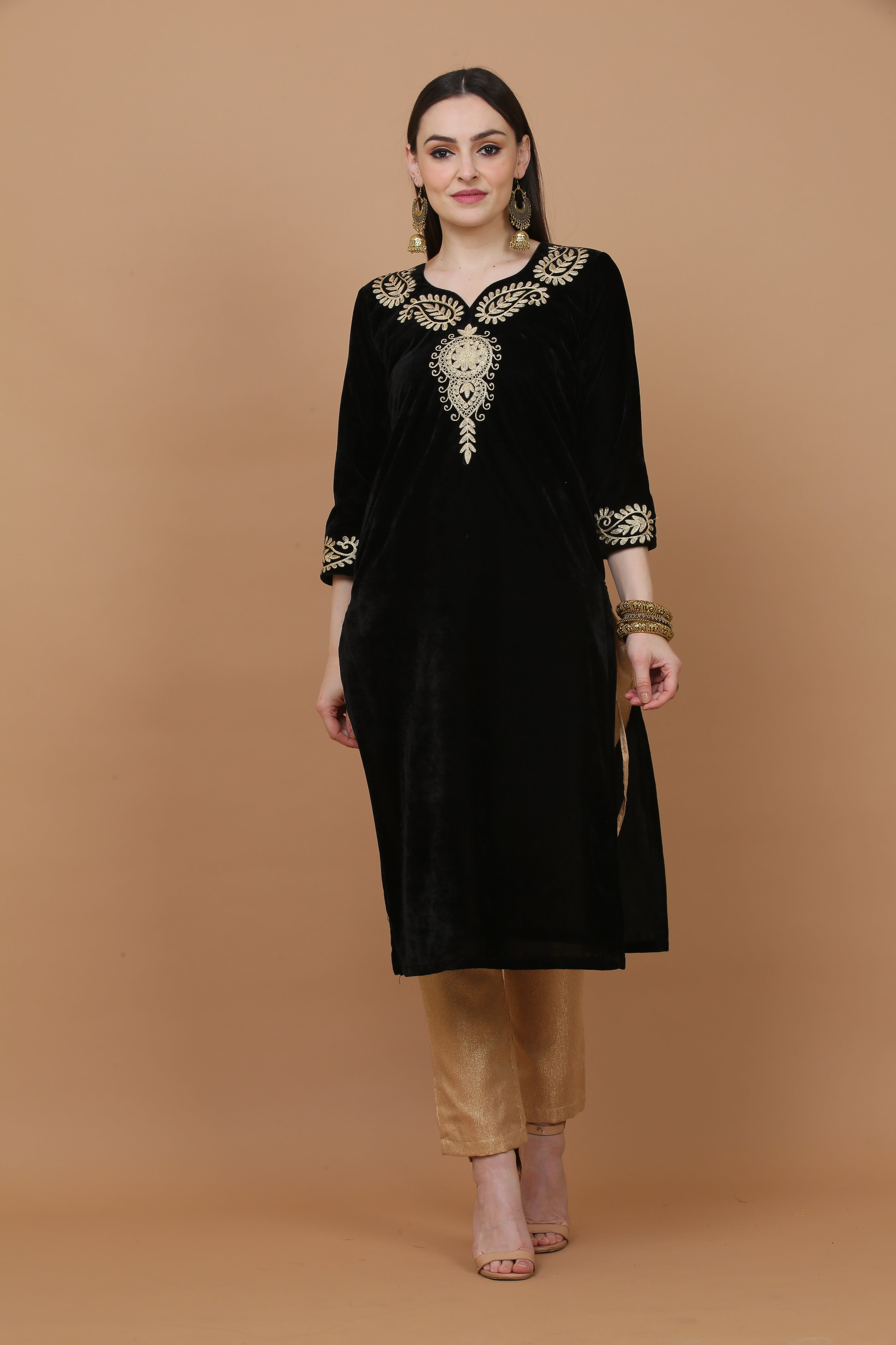 Kaanchie Nanggia Black Embroidered Kurta And Pant (Set of 2)