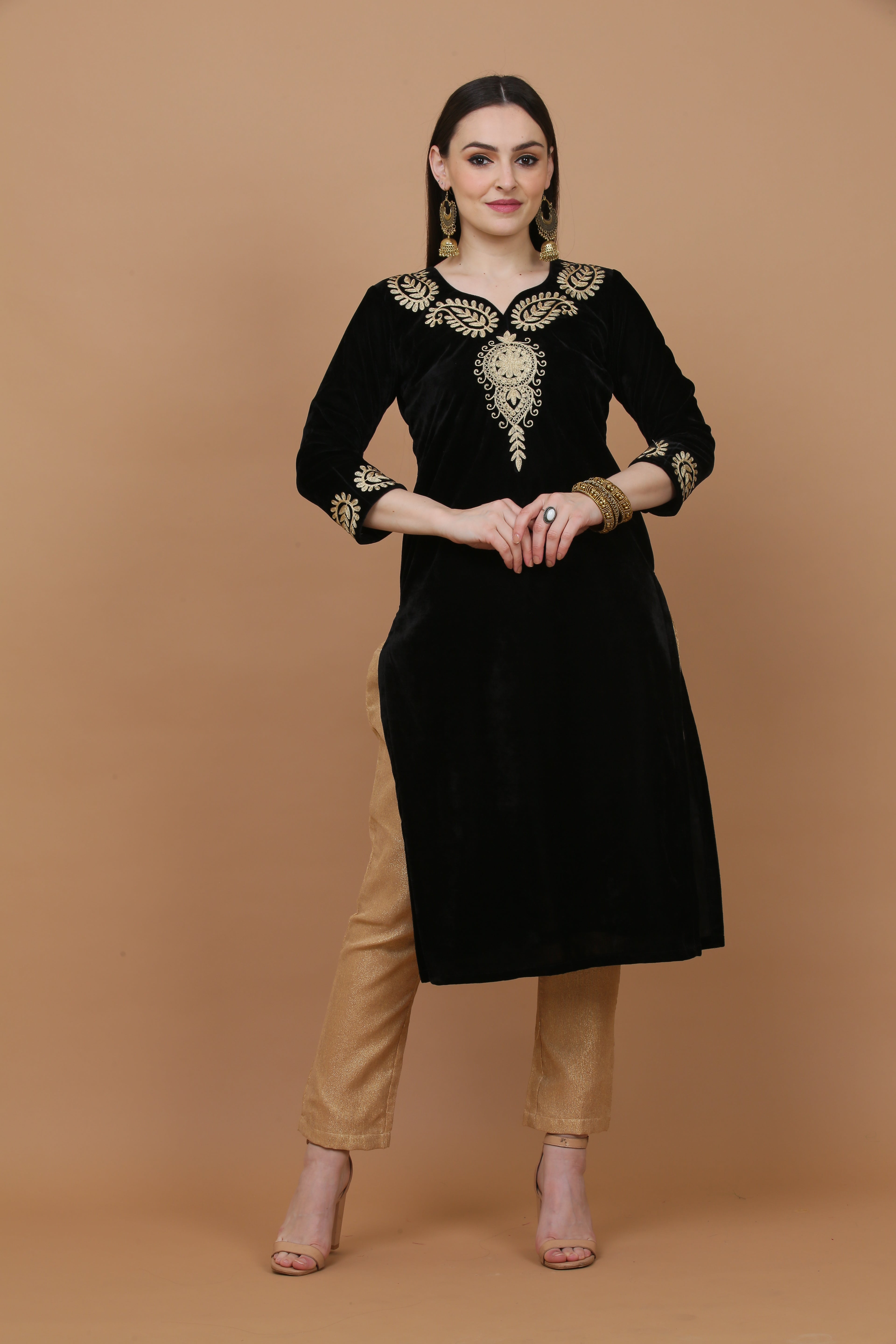 Kaanchie Nanggia Black Embroidered Kurta And Pant (Set of 2)