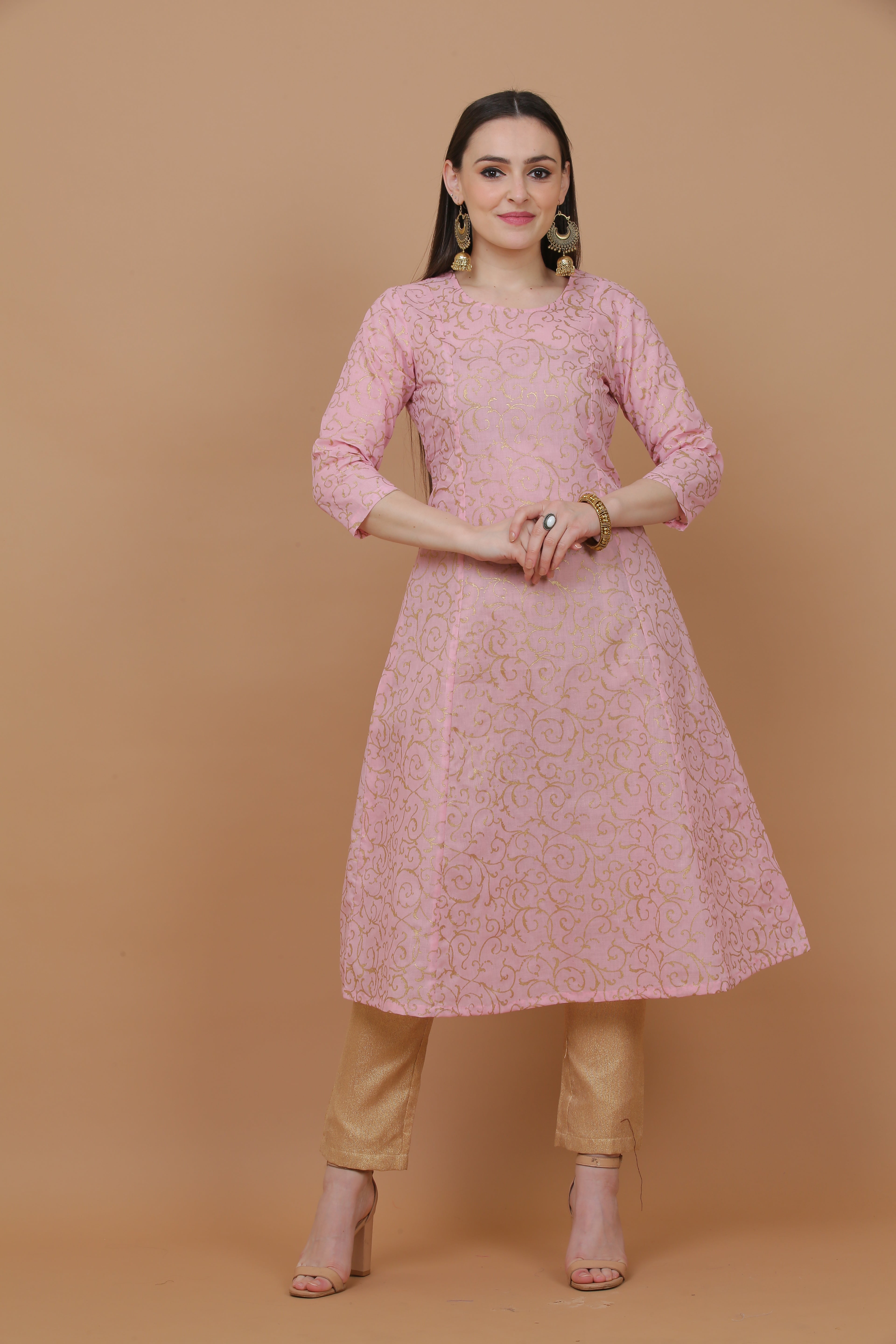 Kaanchie Nanggia Pink Printed Kurta And Pant With Dupatta (Set of 3)