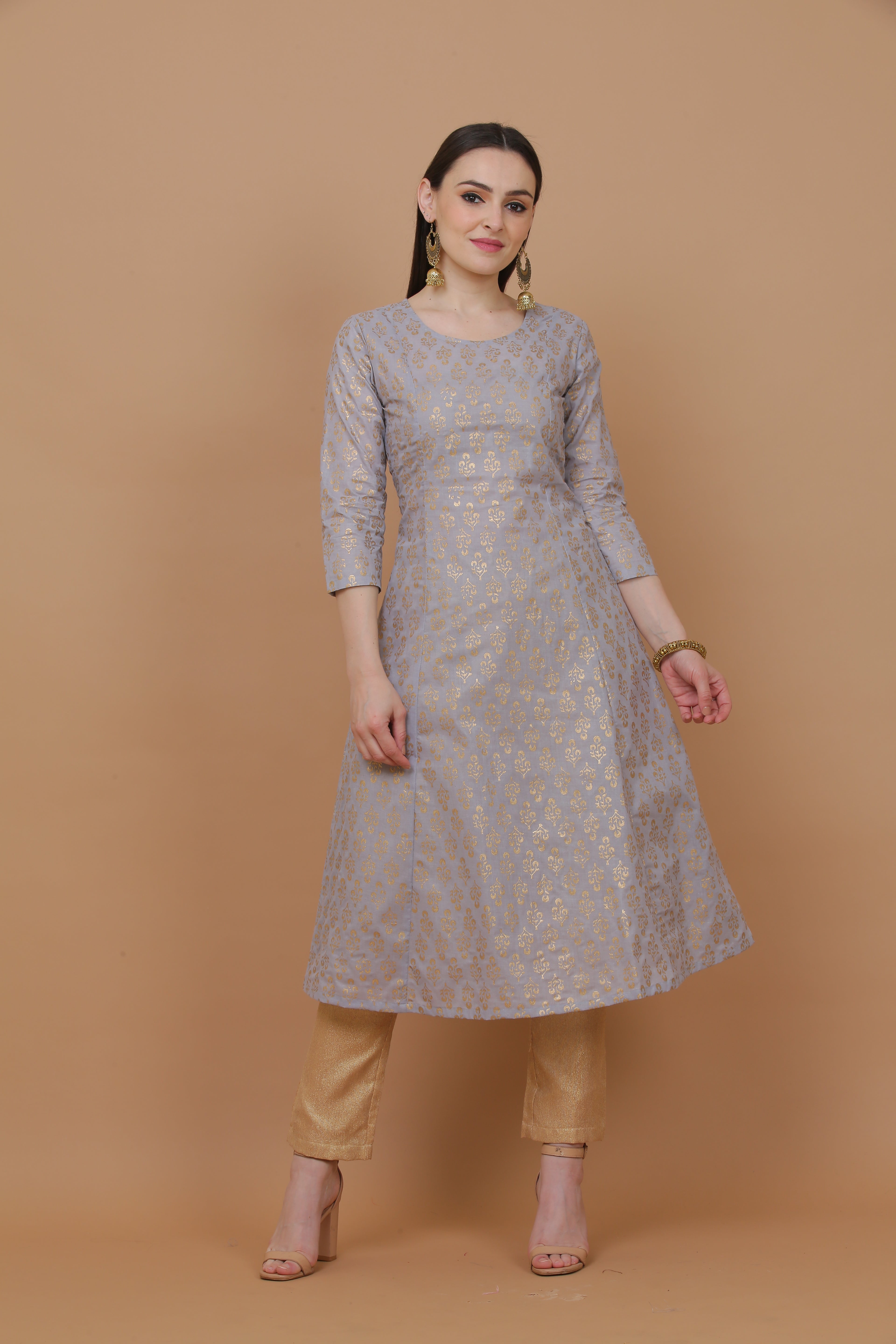 Kaanchie Nanggia Grey Printed Kurta And Pant With Dupatta (Set of 3)