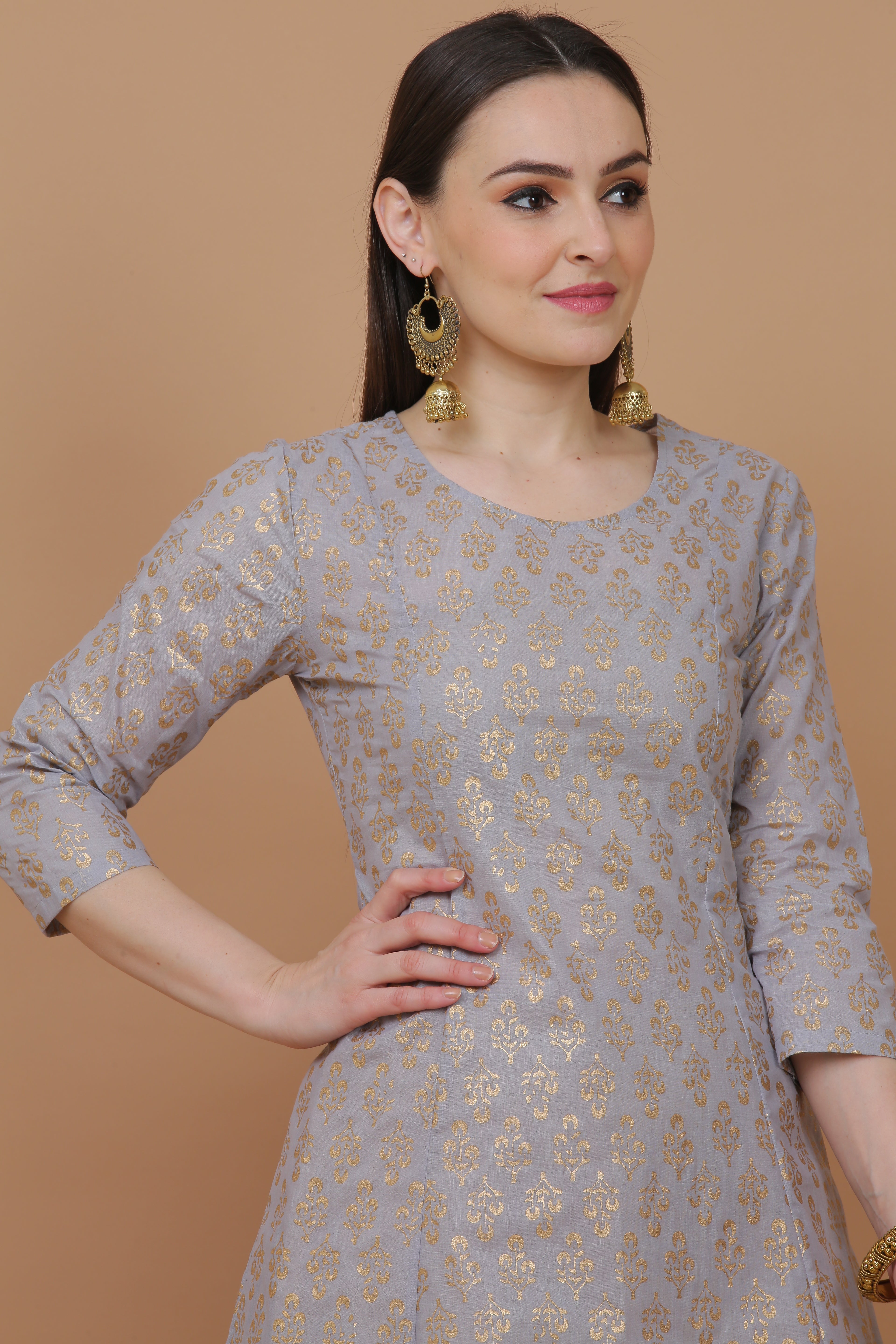 Kaanchie Nanggia Grey Printed Kurta And Pant With Dupatta (Set of 3)