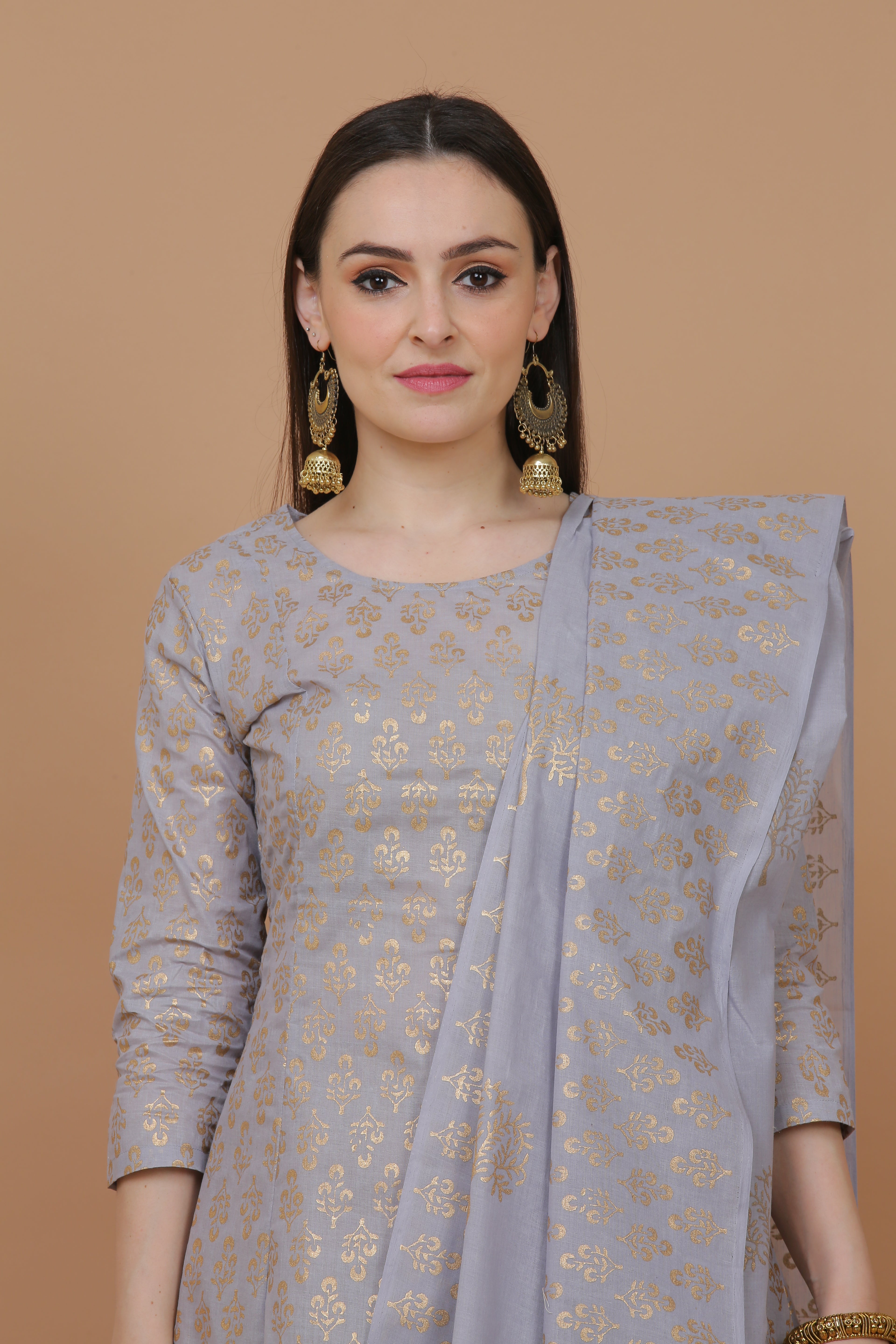 Kaanchie Nanggia Grey Printed Kurta And Pant With Dupatta (Set of 3)